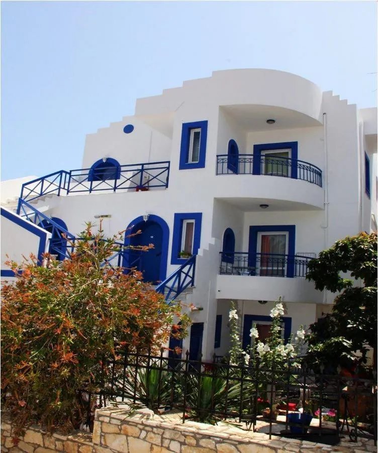 Property building in Psaras Apartments