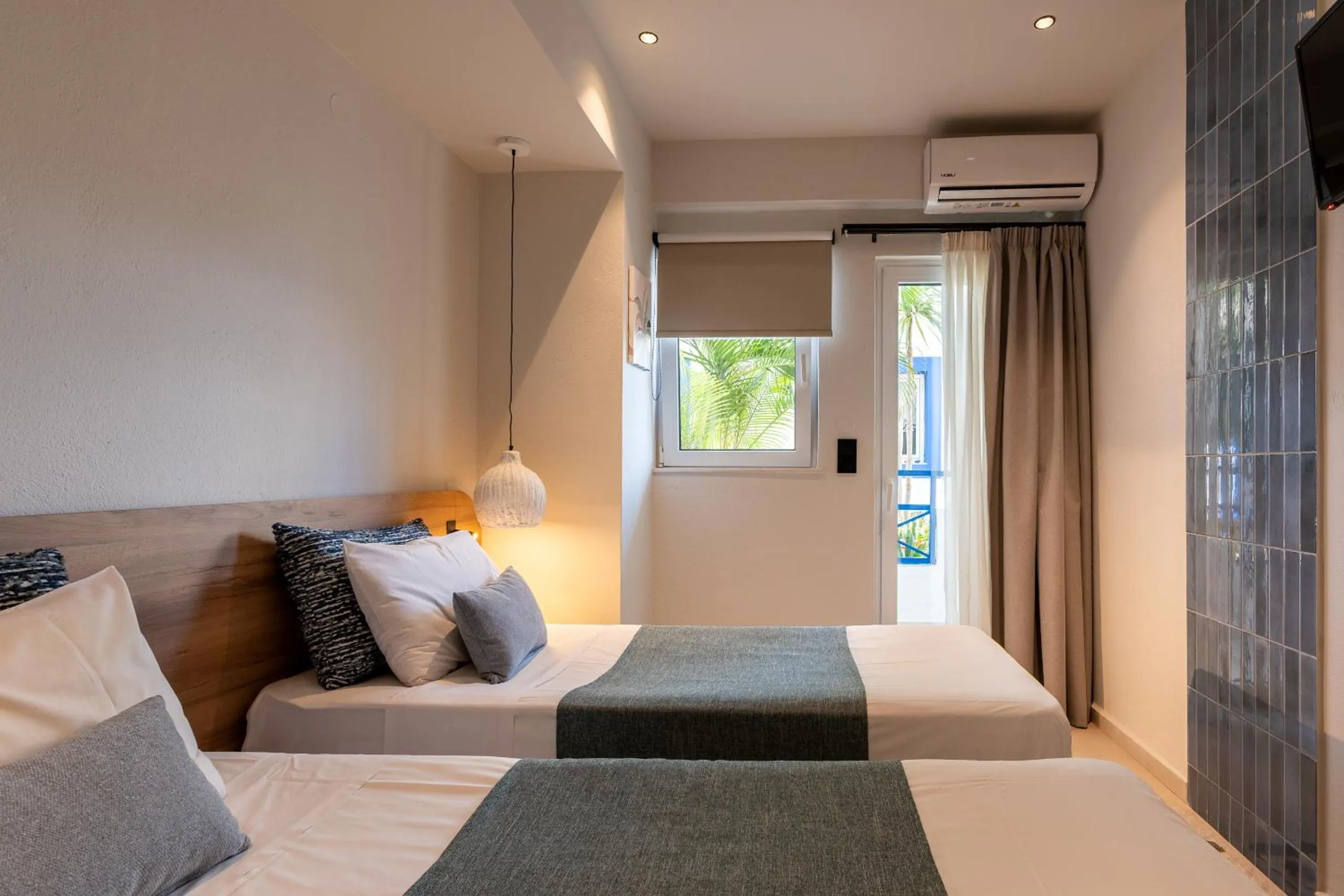 Bed in Psaras Apartments