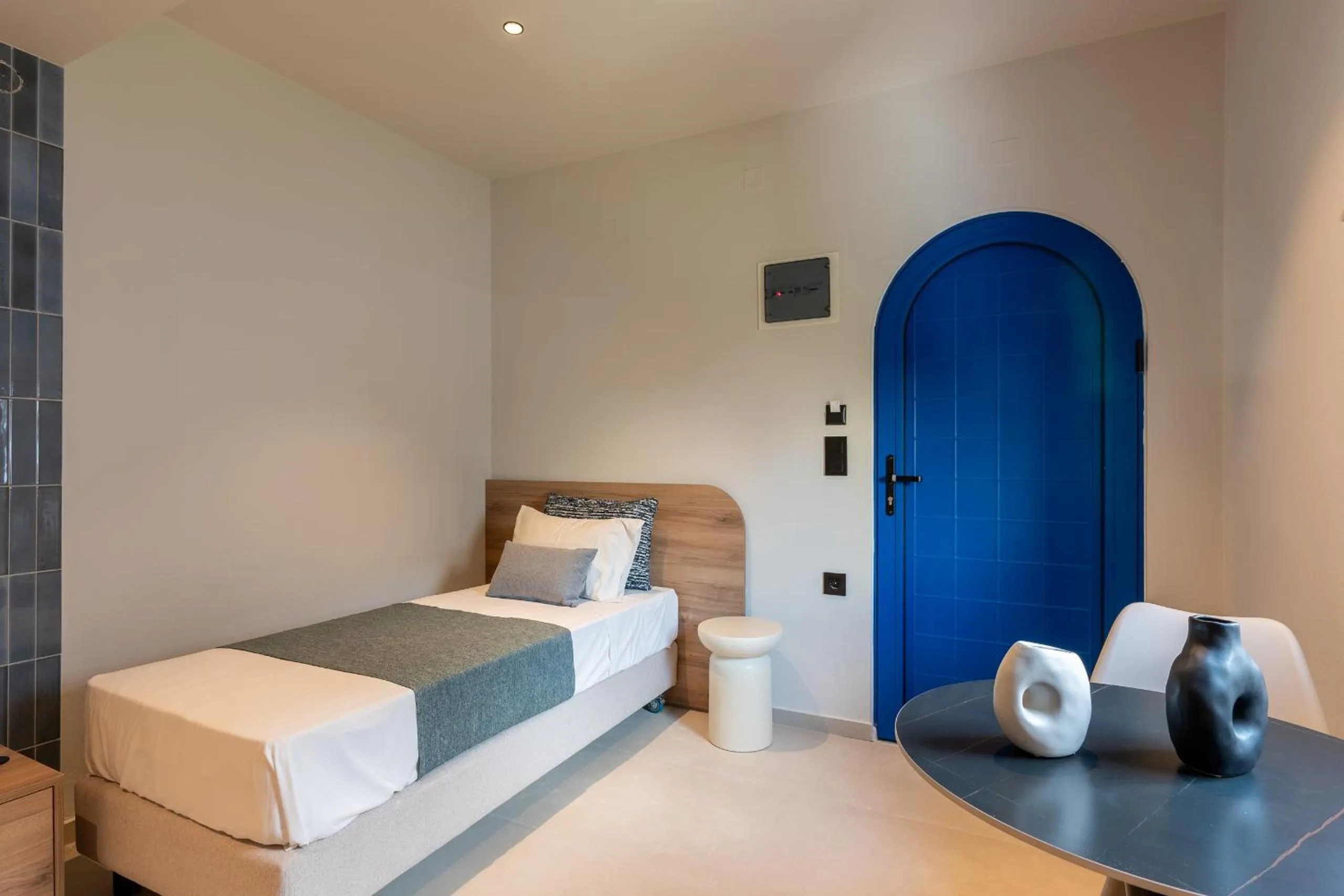 Bed in Psaras Apartments