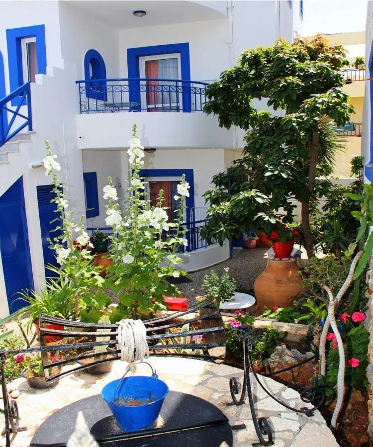 Day in Psaras Apartments