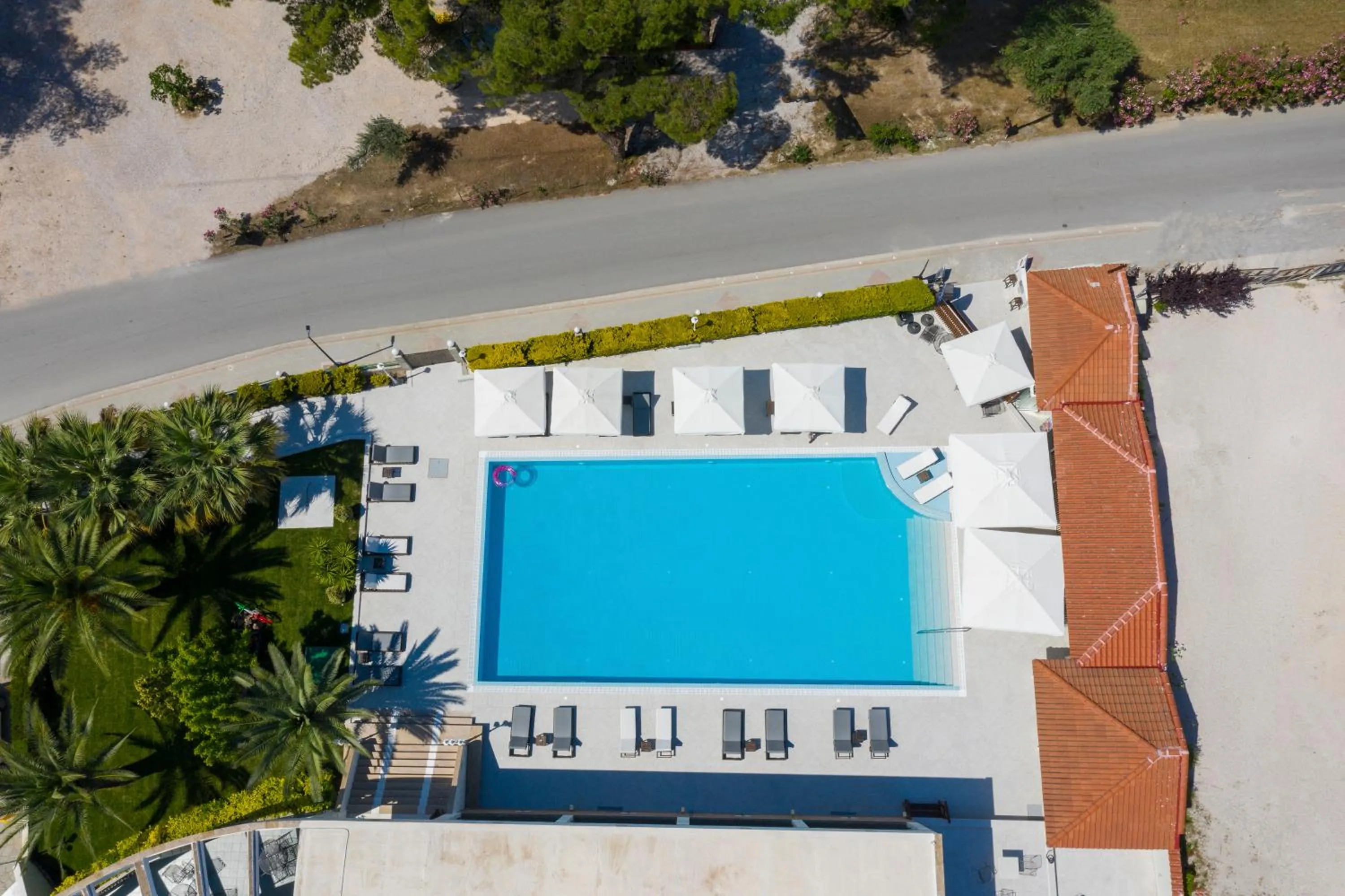 Swimming pool in Hotel Rema