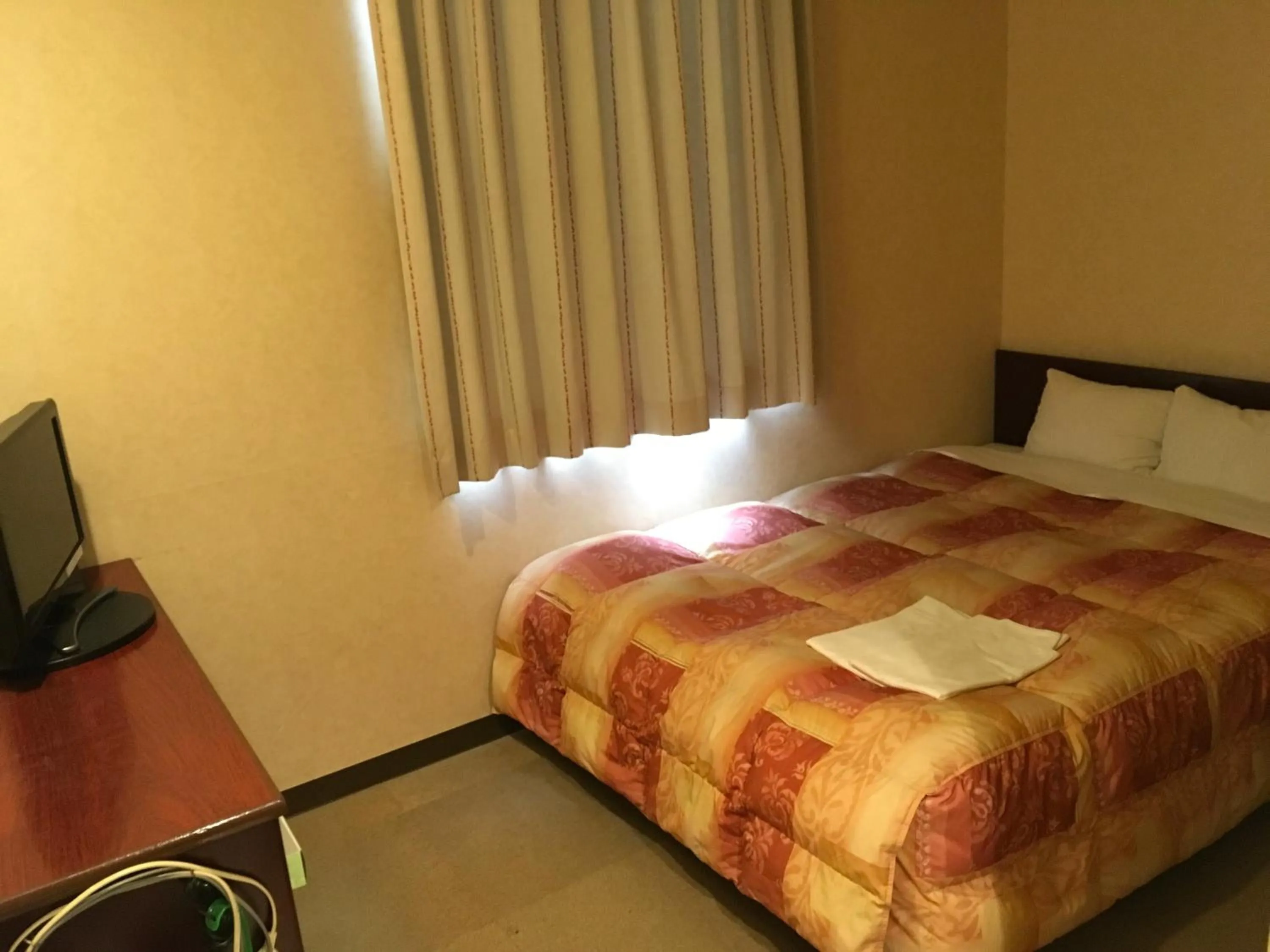 Bed in Green Hotel Shimonoseki