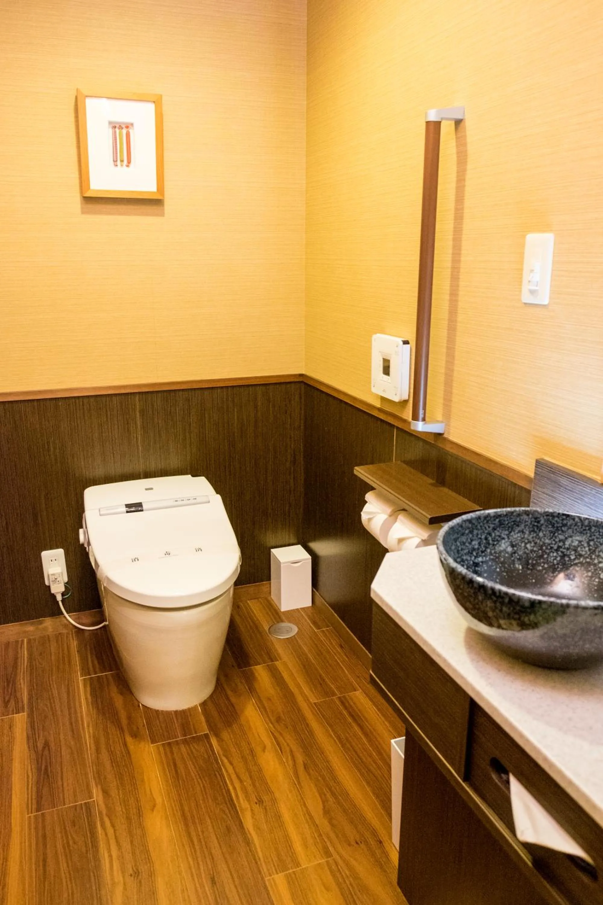 Toilet in Kintarou Onsen Hotel