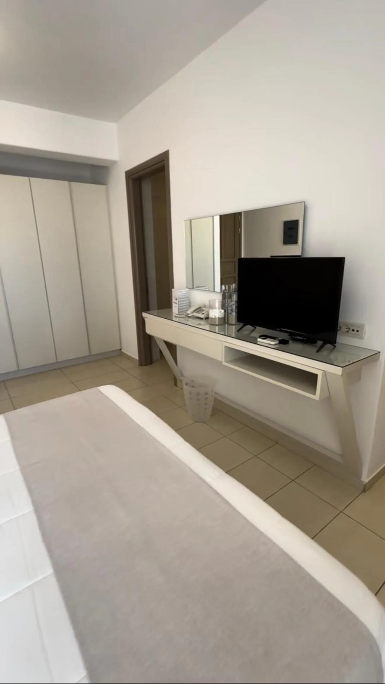 TV and multimedia in Lithos by Spyros & Flora