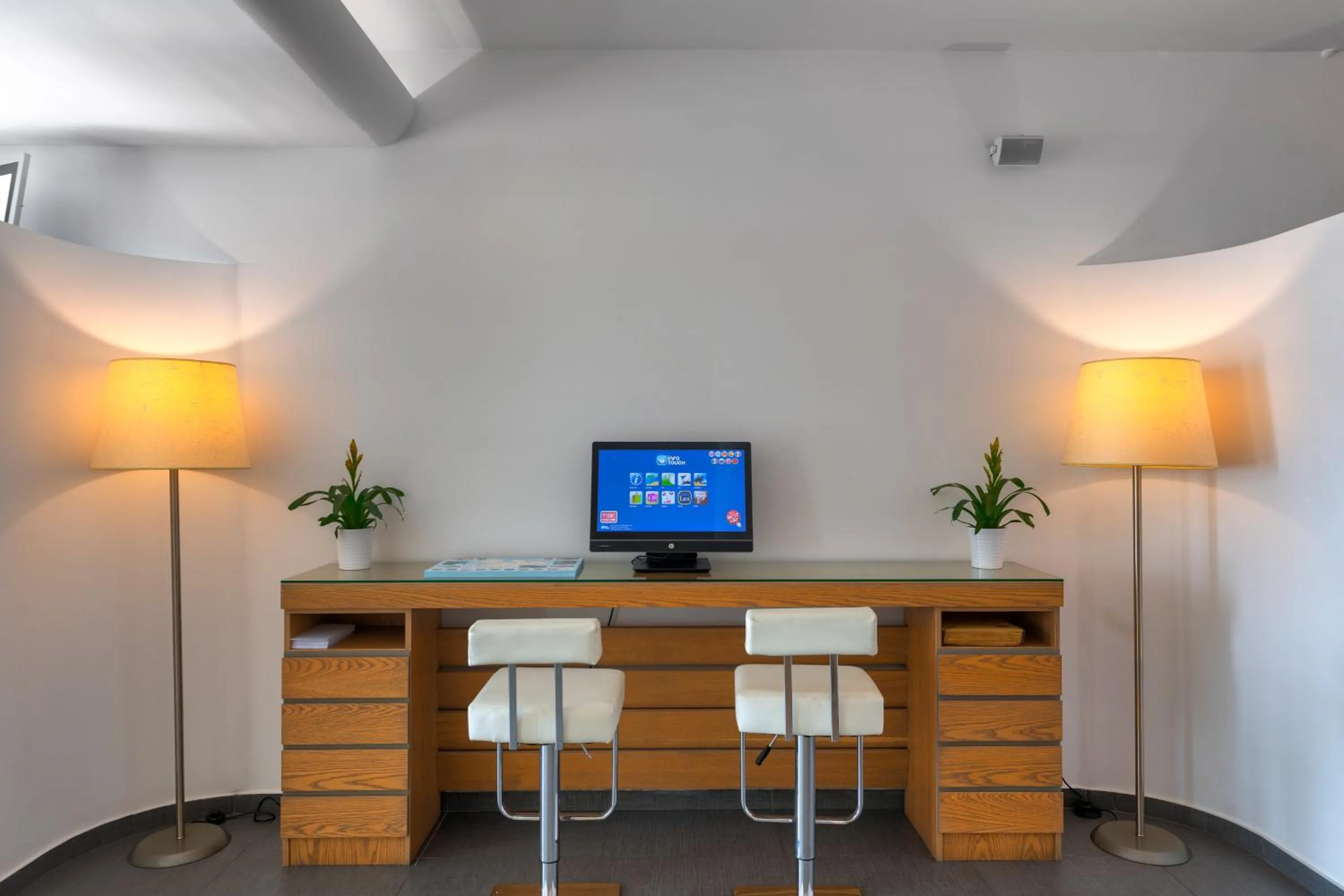 Lobby or reception in Lithos by Spyros & Flora