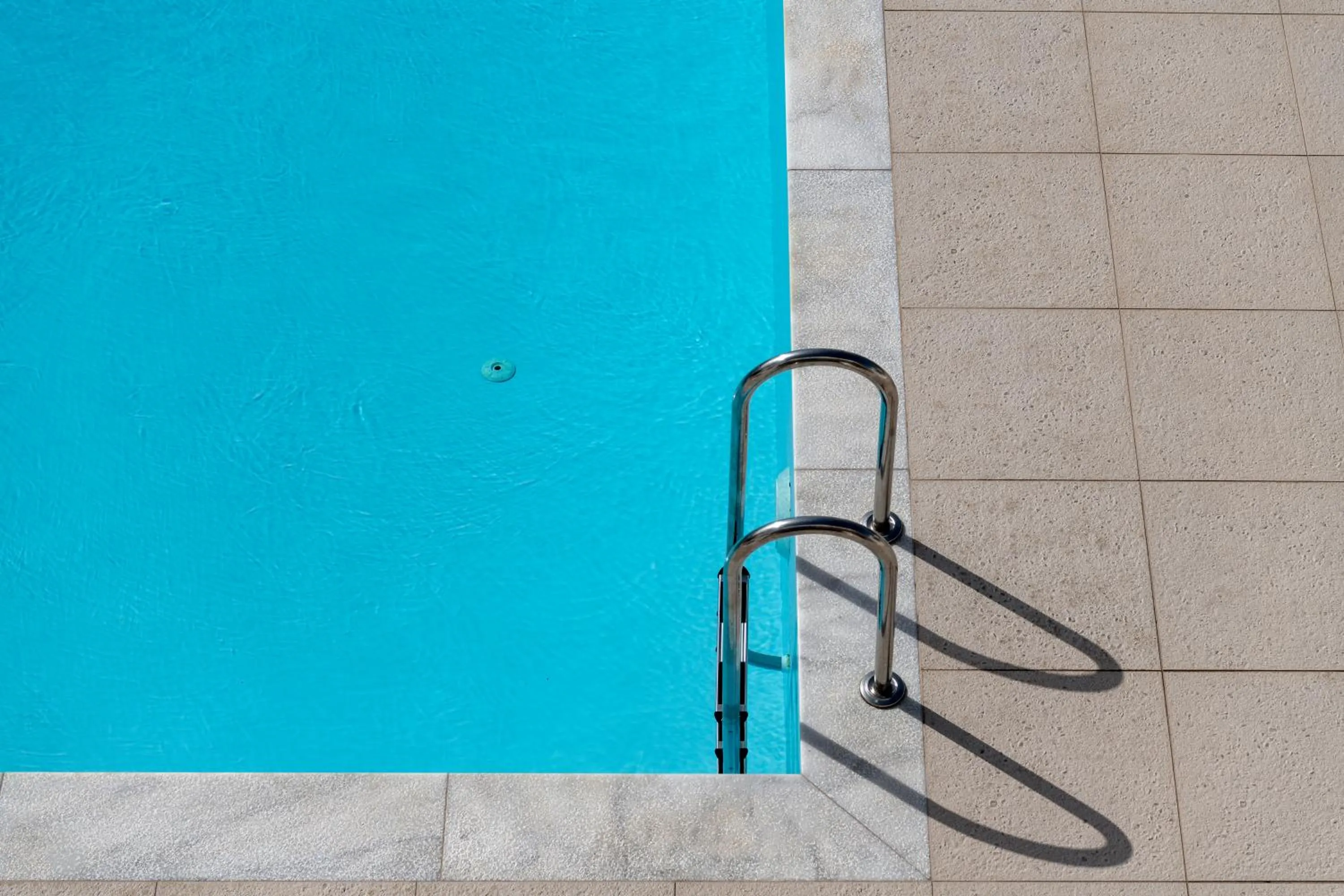 Swimming pool in Lithos by Spyros & Flora