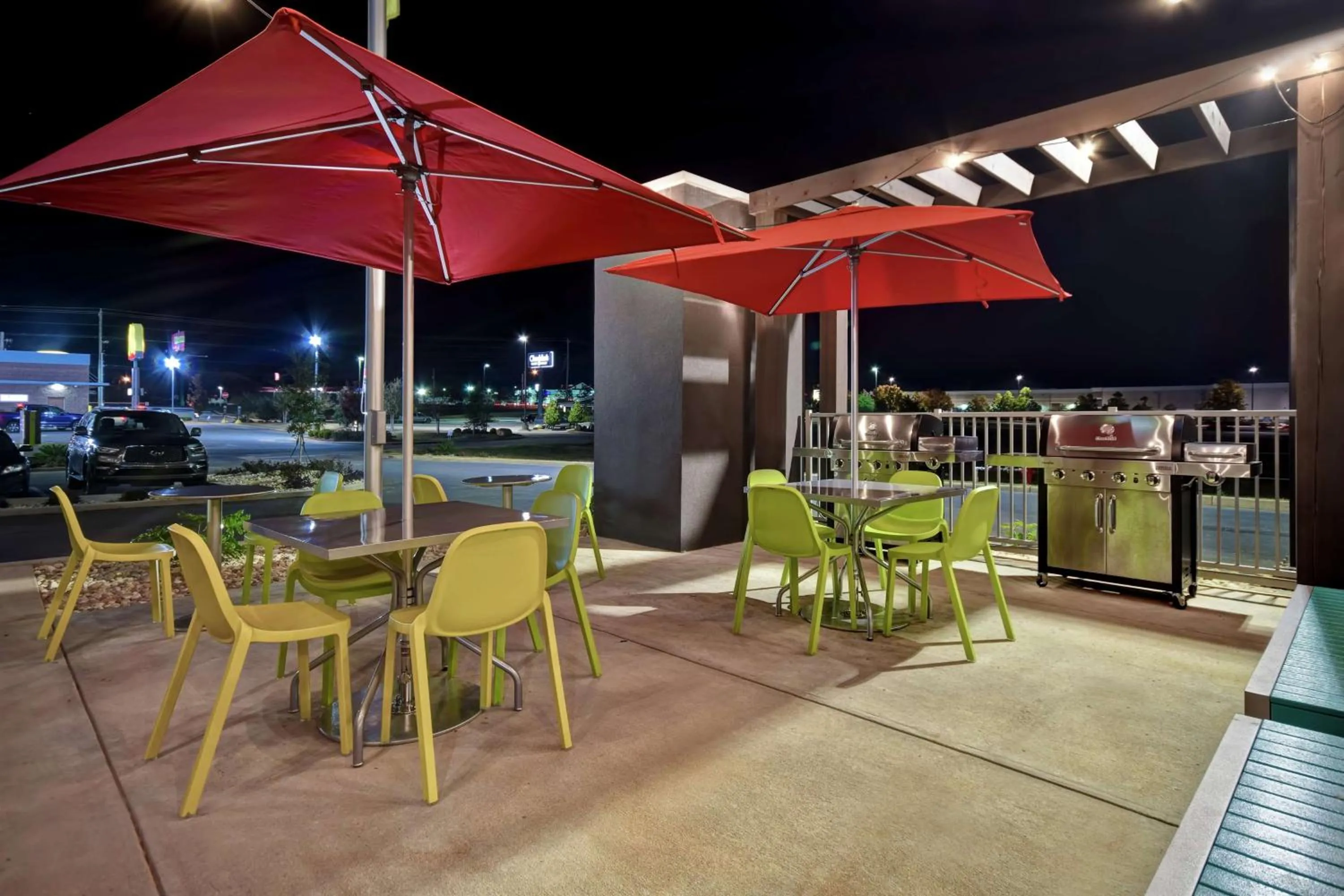 Patio in Home 2 Suites By Hilton Dothan