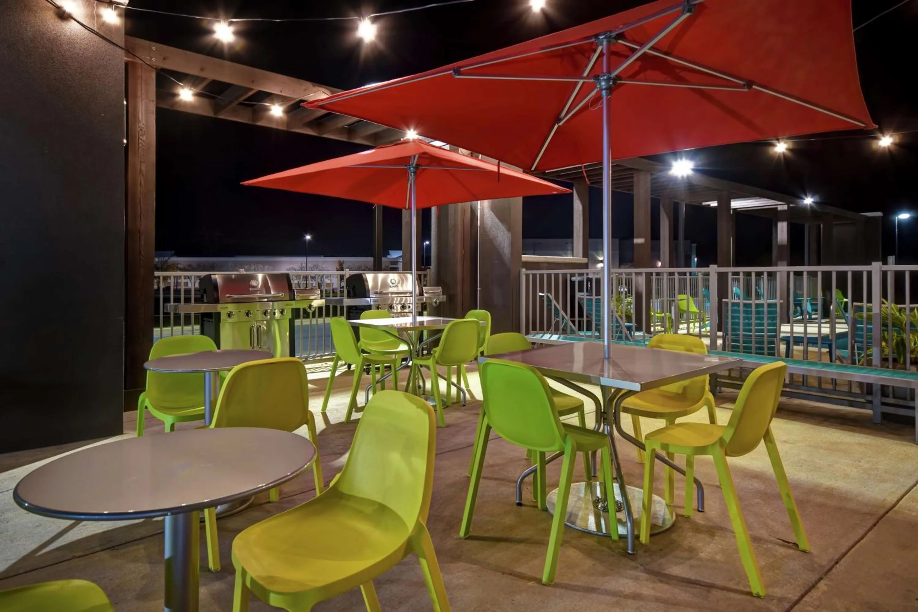 Patio in Home 2 Suites By Hilton Dothan