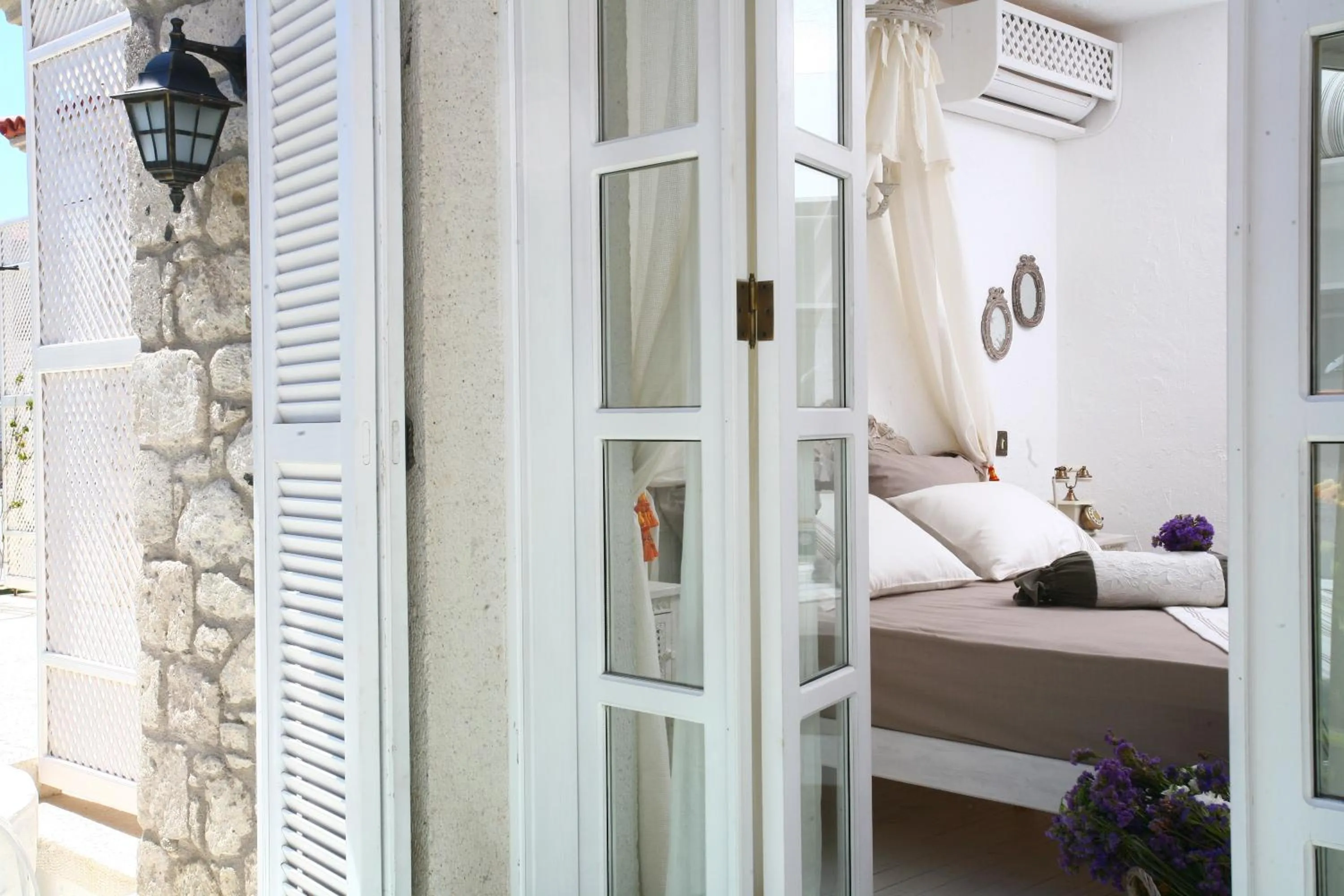 Bedroom in Hane Alaçatı Boutique Hotel
