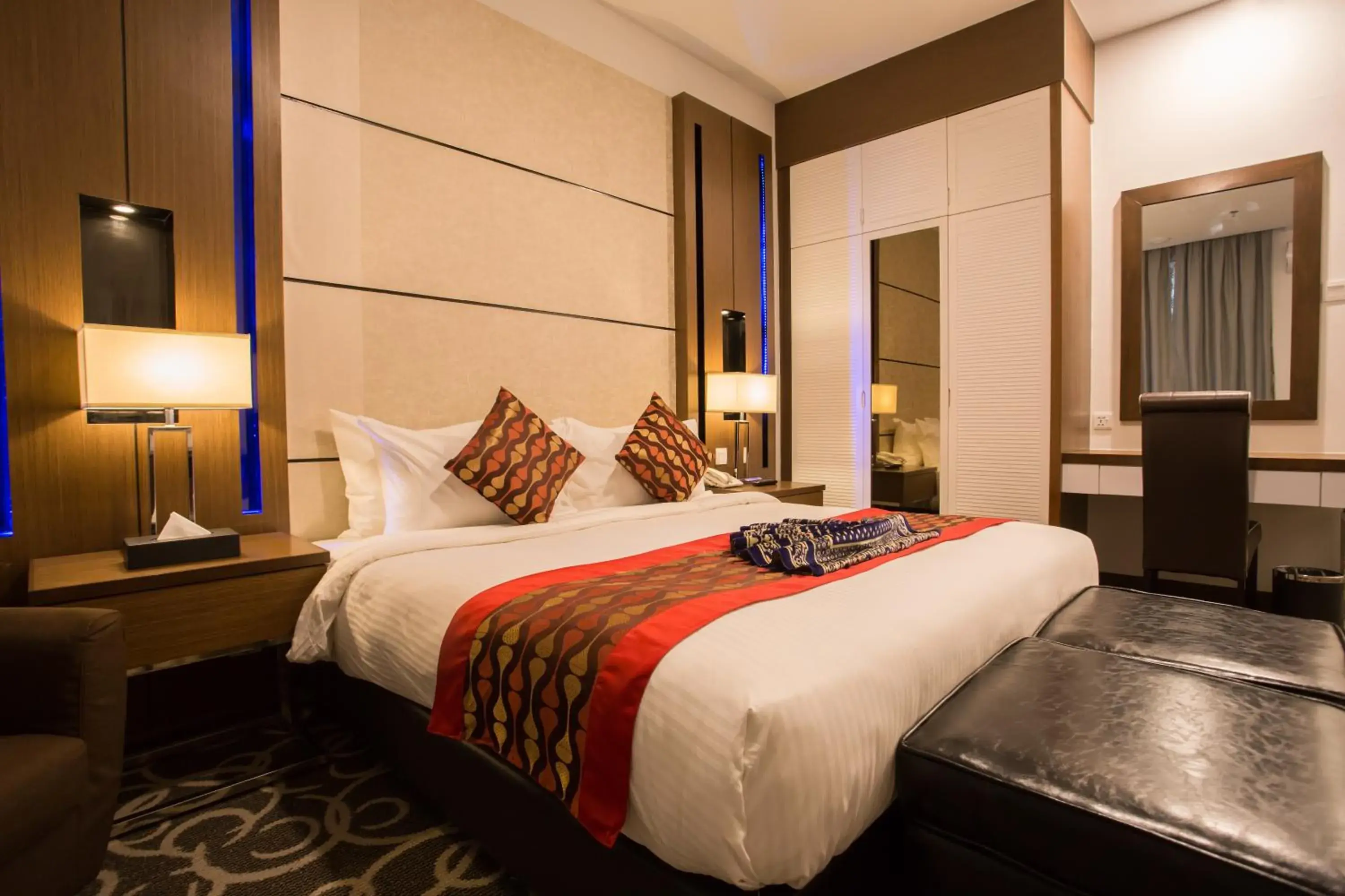 Suite in Hotel Adya Express Chenang Suite in Hotel Adya Express Chenang