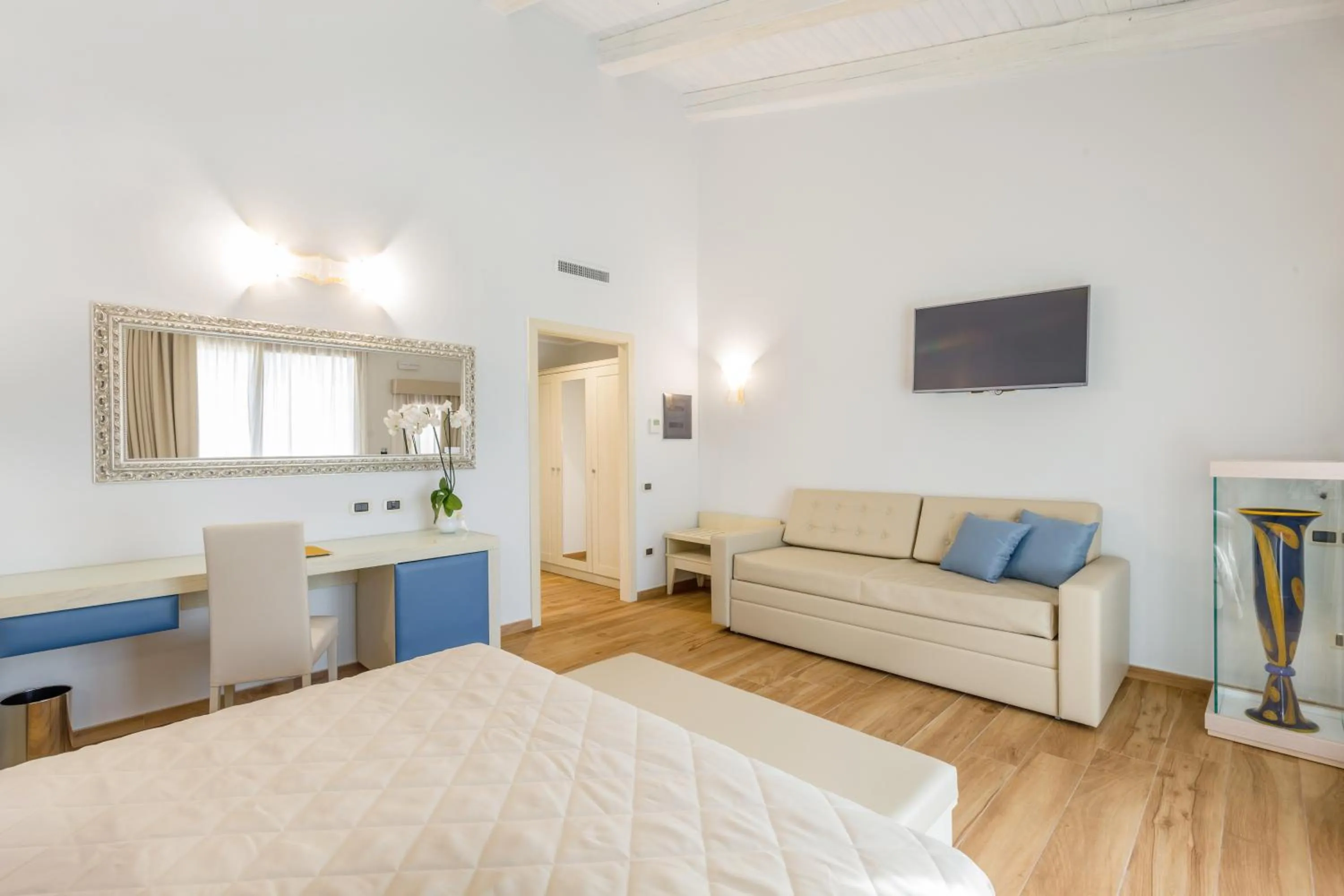 Bedroom in Hotel Sa Cheya Relais & Spa