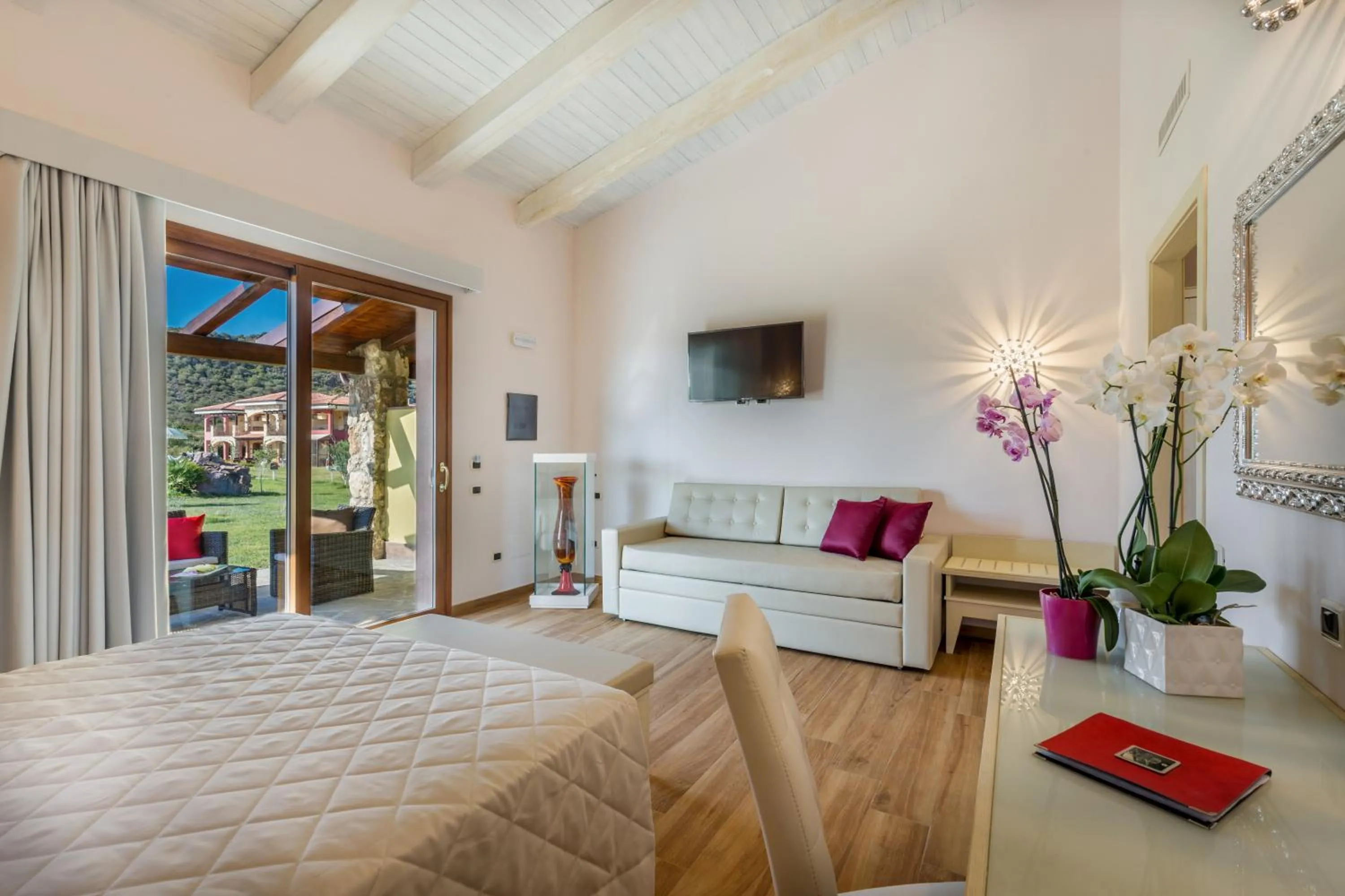 Bedroom in Hotel Sa Cheya Relais & Spa