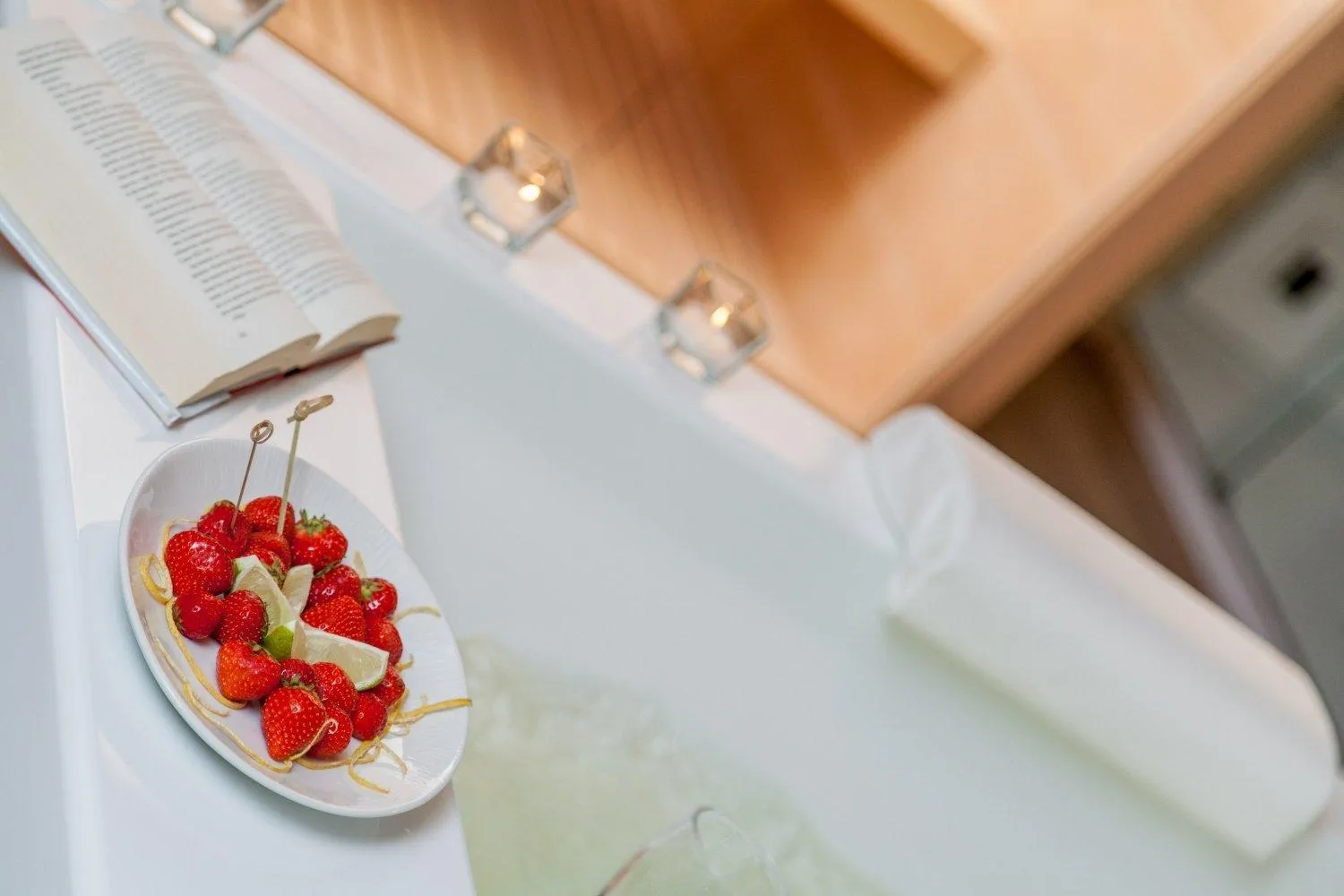 Hot Tub in Hotel Sa Cheya Relais & Spa