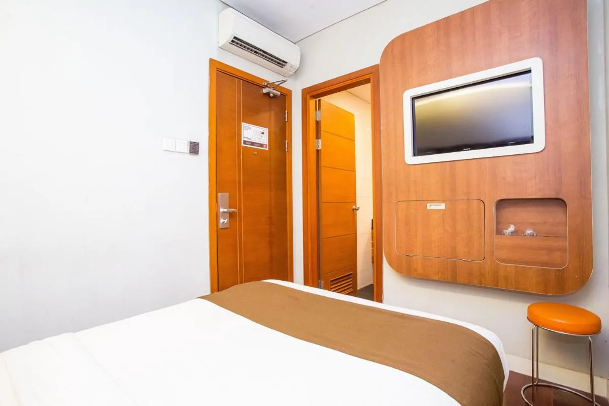 Life Hotel Sudirman Surabaya