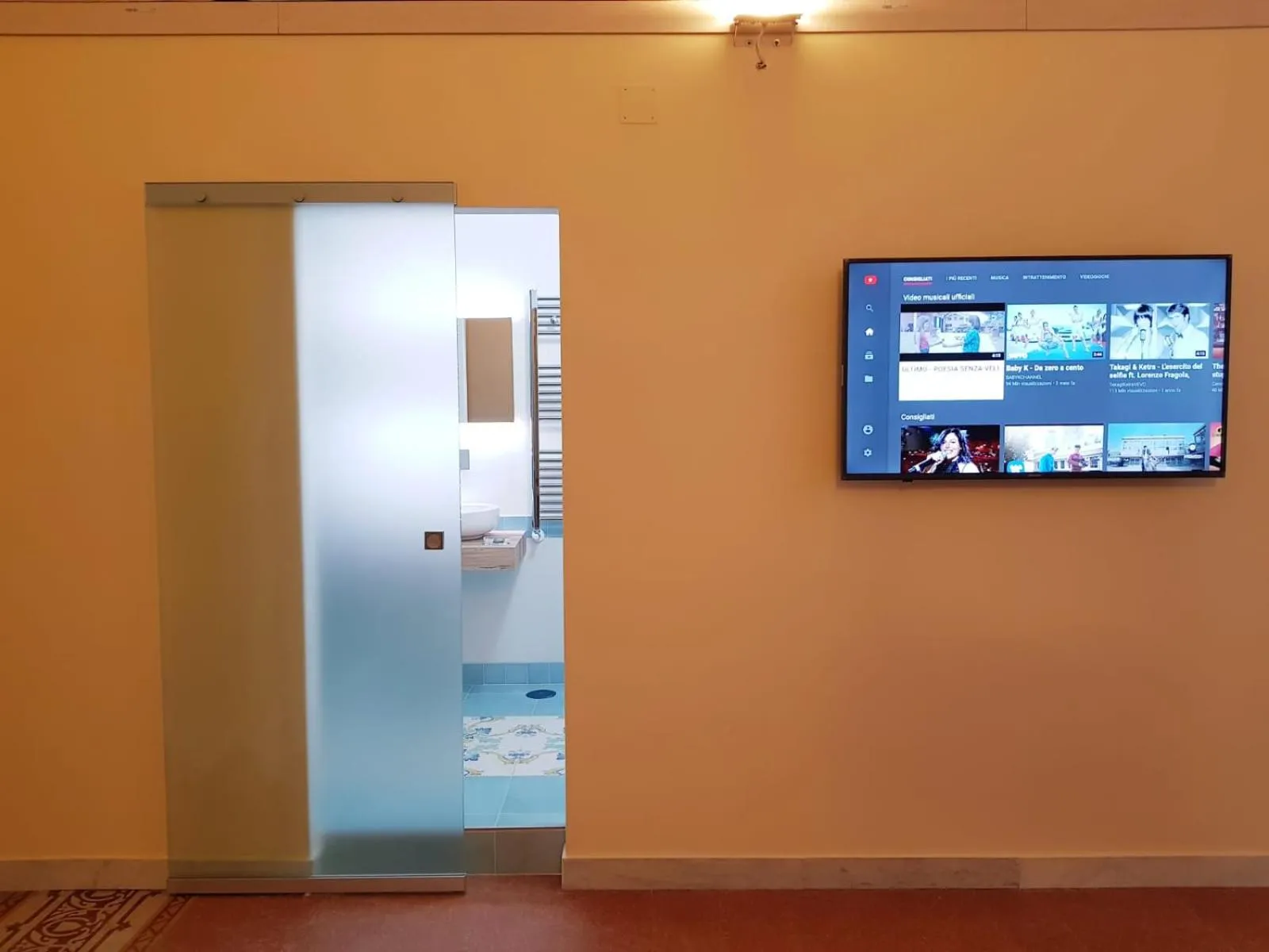 TV and multimedia in Residence San Mattia