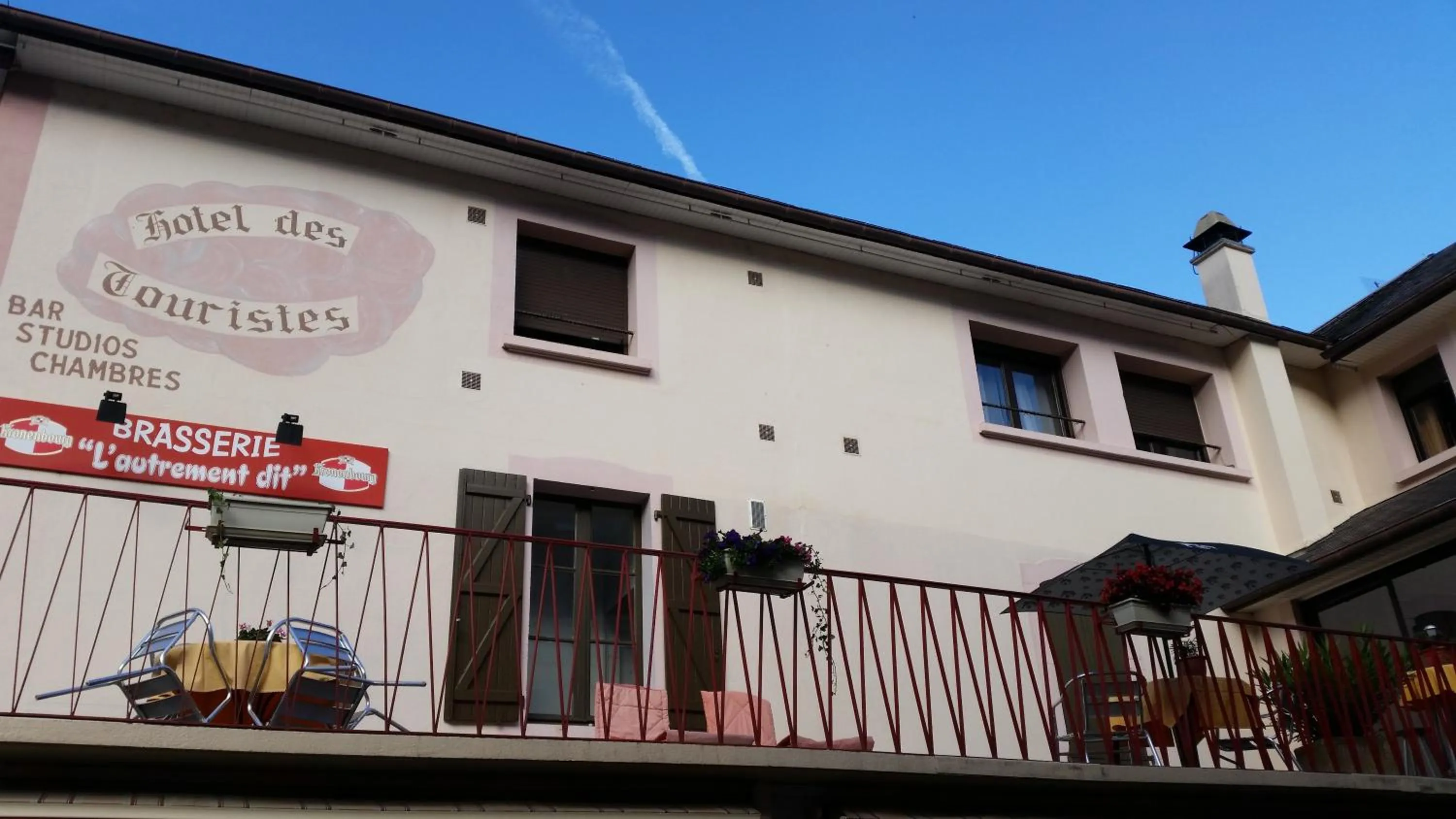 Facade/entrance in Résidence des Touristes