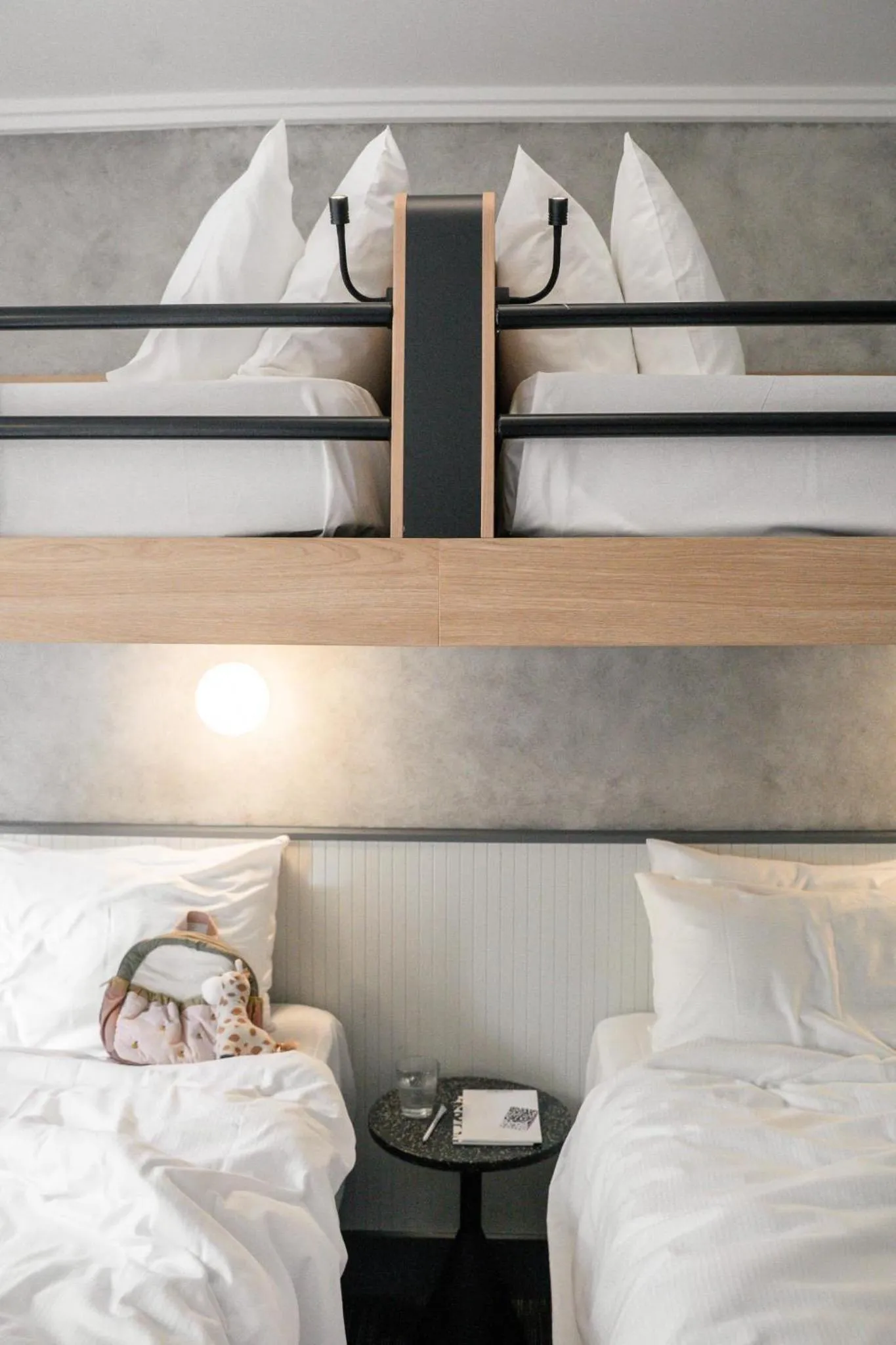 Bedroom, Bed in Hotel TOTTO Wollongong