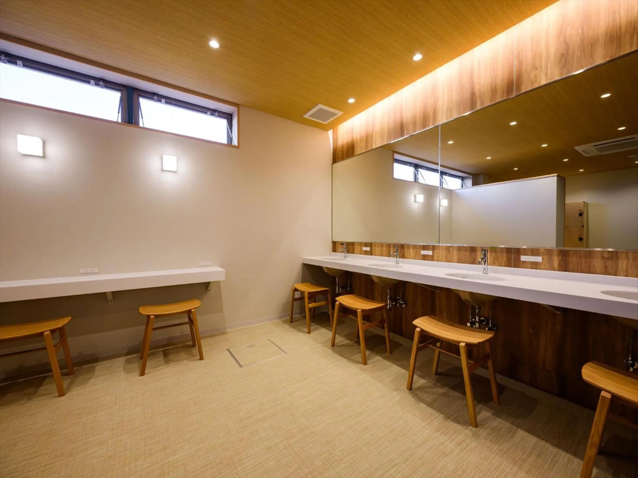 Public Bath in Lit Hotel NAKIJIN