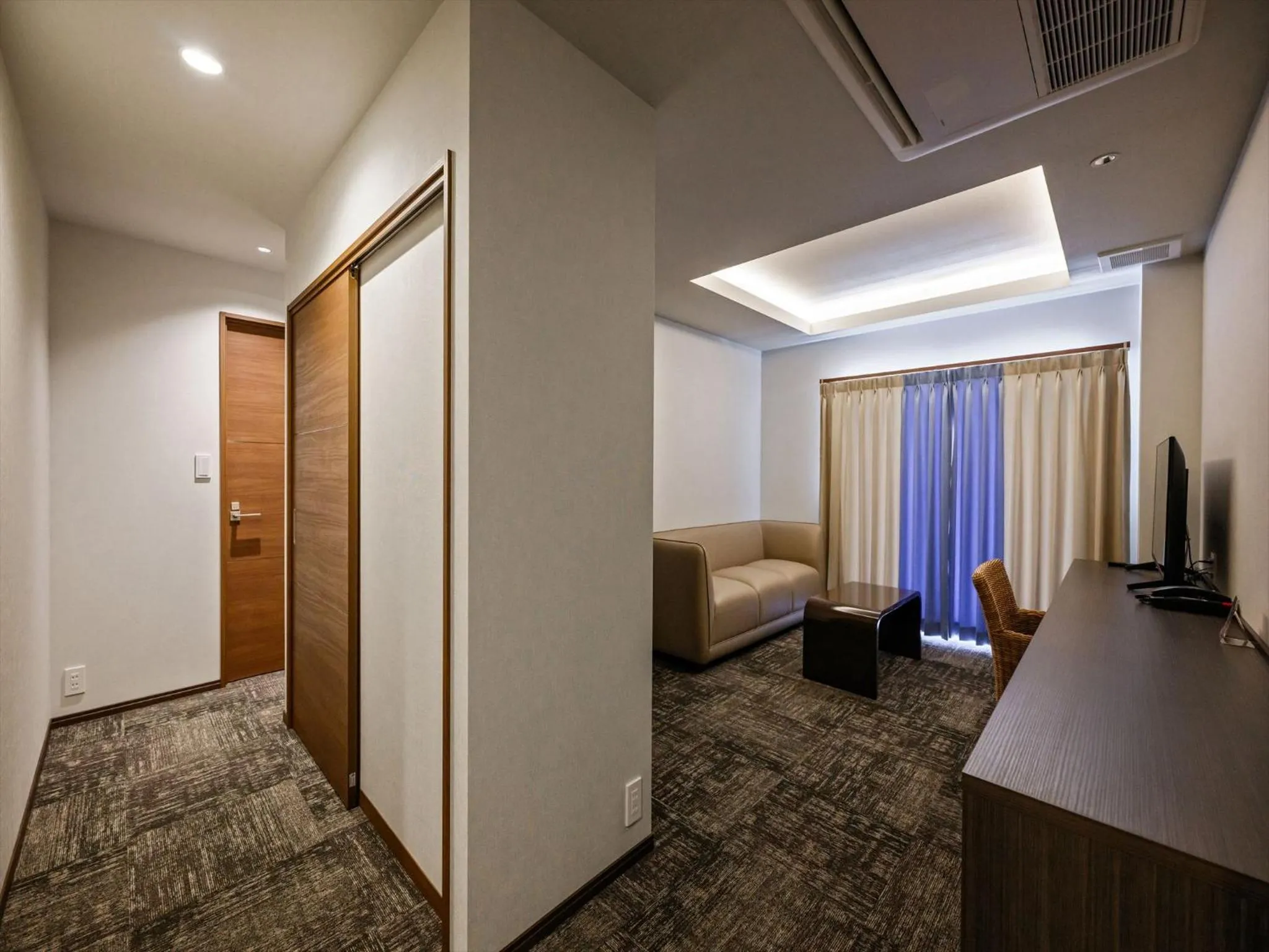 Photo of the whole room in Lit Hotel NAKIJIN