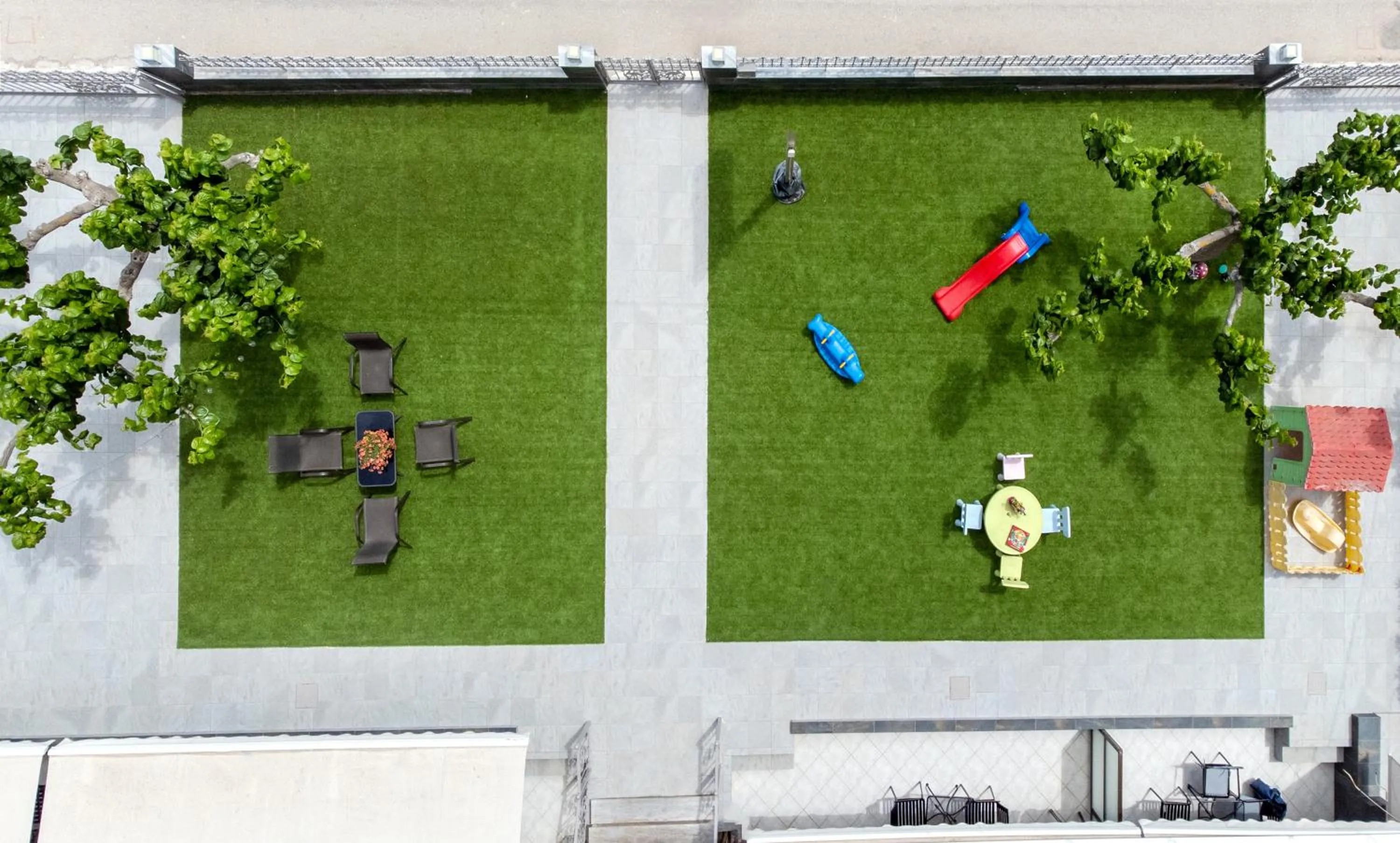 Day in ID Holiday Living