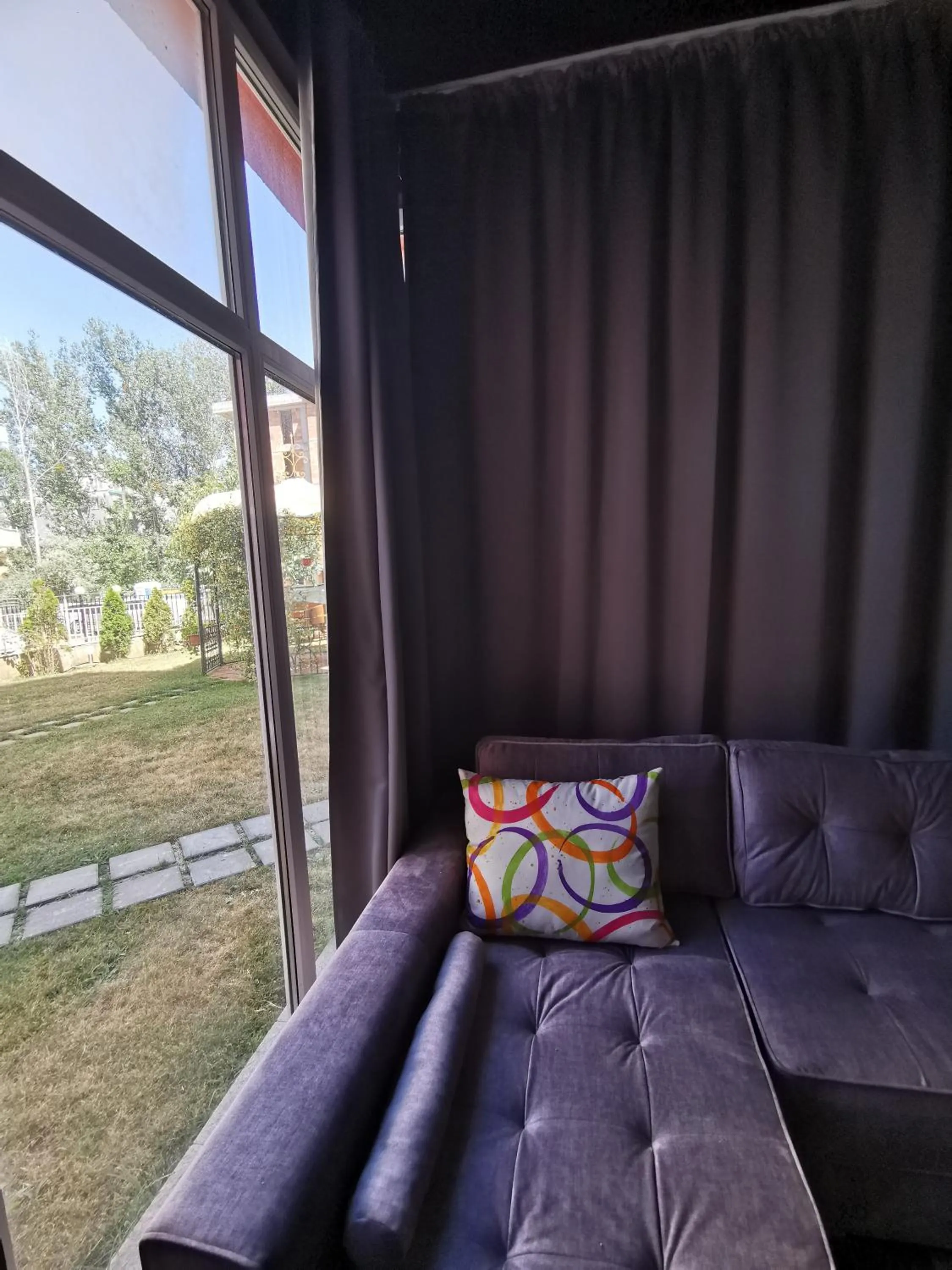 Rose Garden Omax Apartments