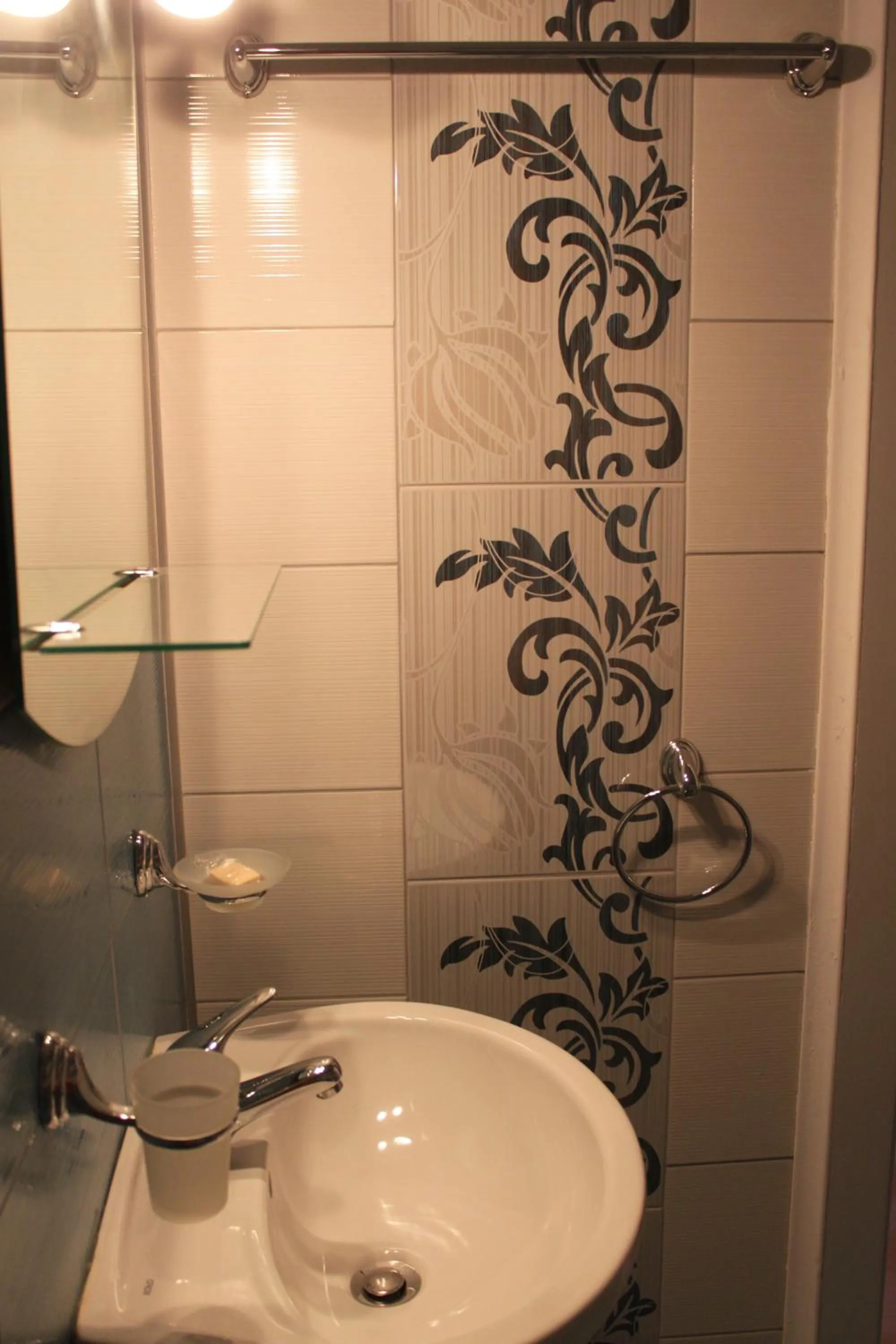 Bathroom in Rose Garden Omax Apartments