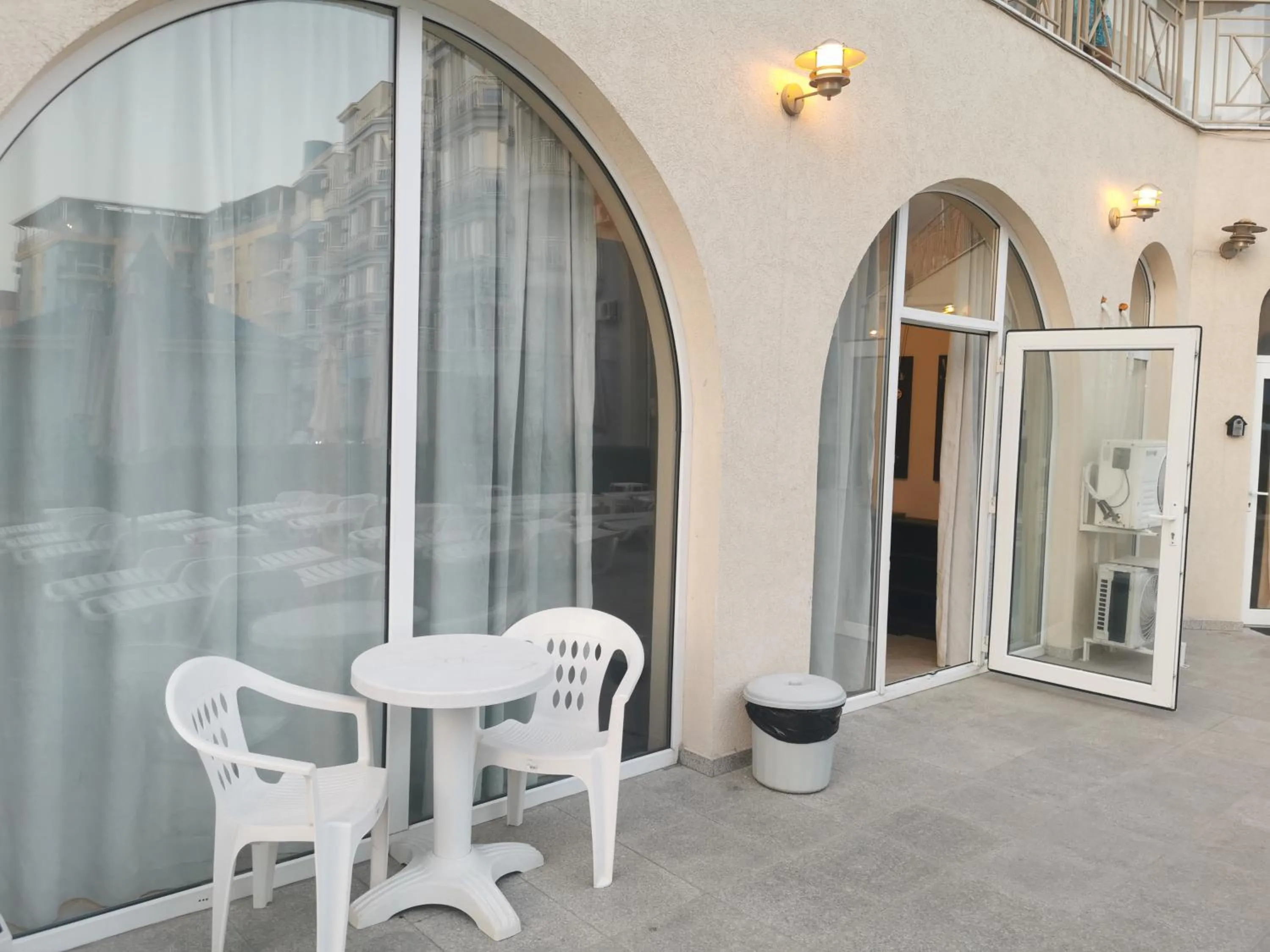 Rose Garden Omax Apartments