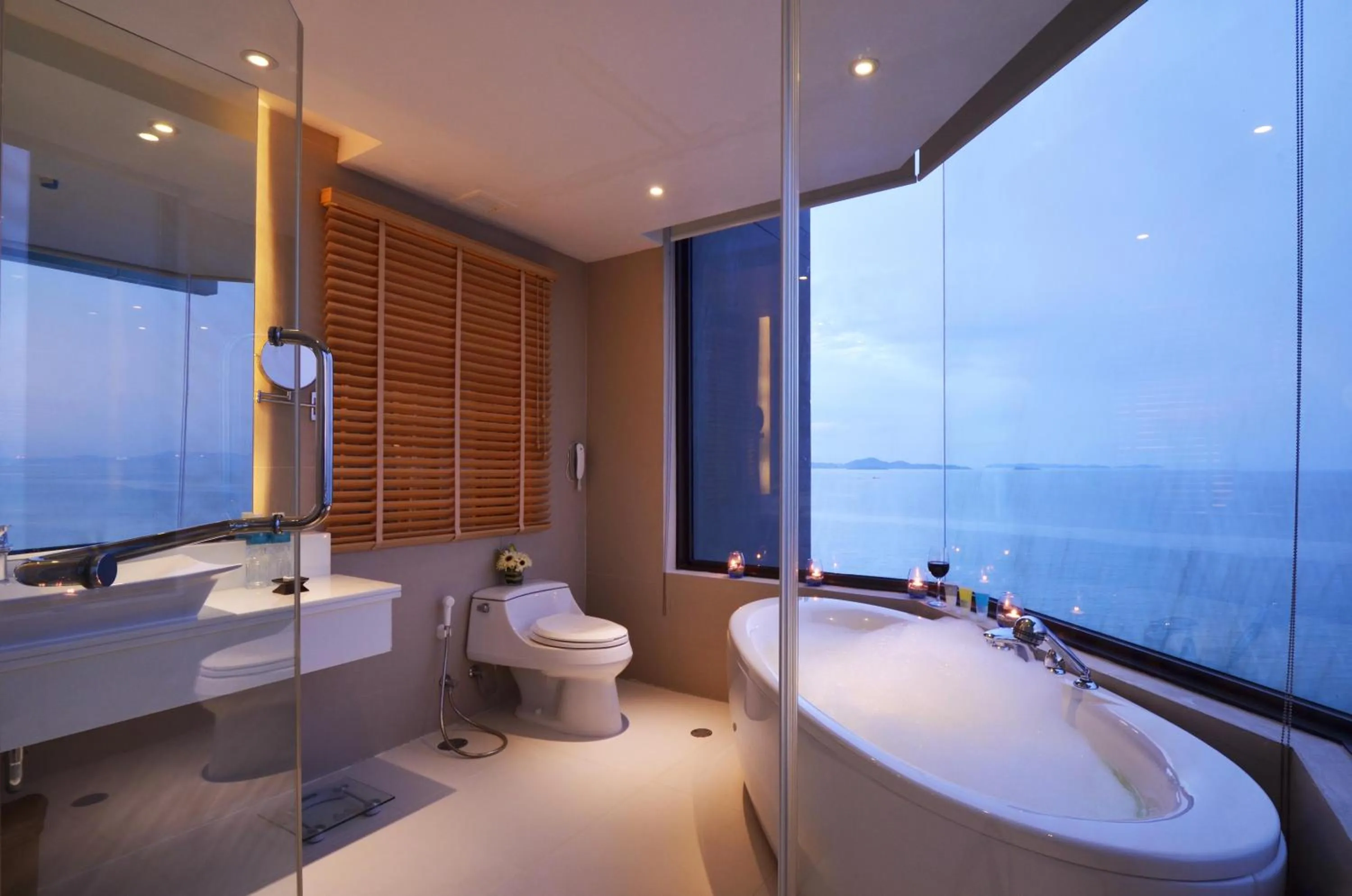 Bathroom in Cape Dara Resort
