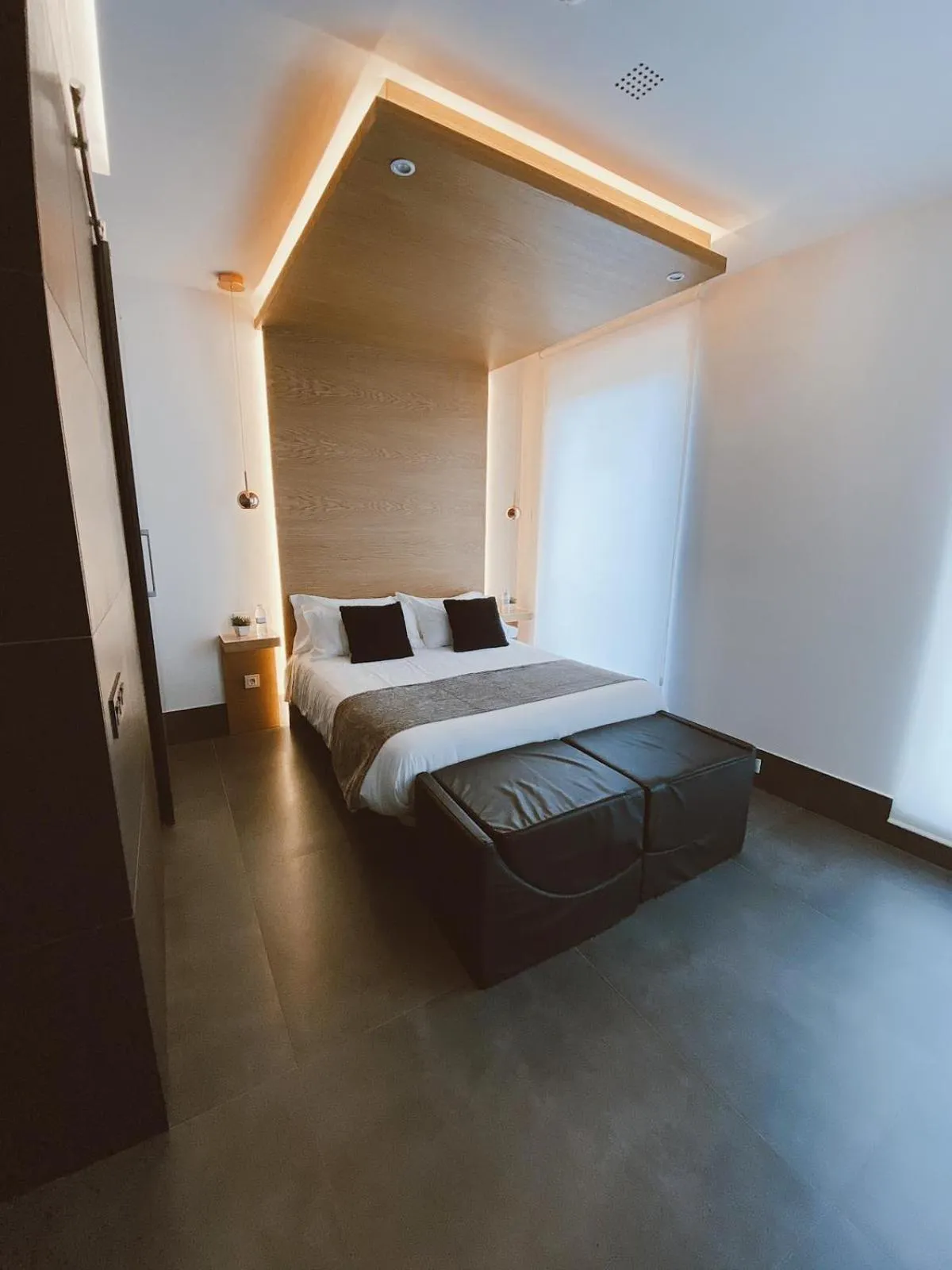 Photo of the whole room, Bed in Salamanca Suites Libertad