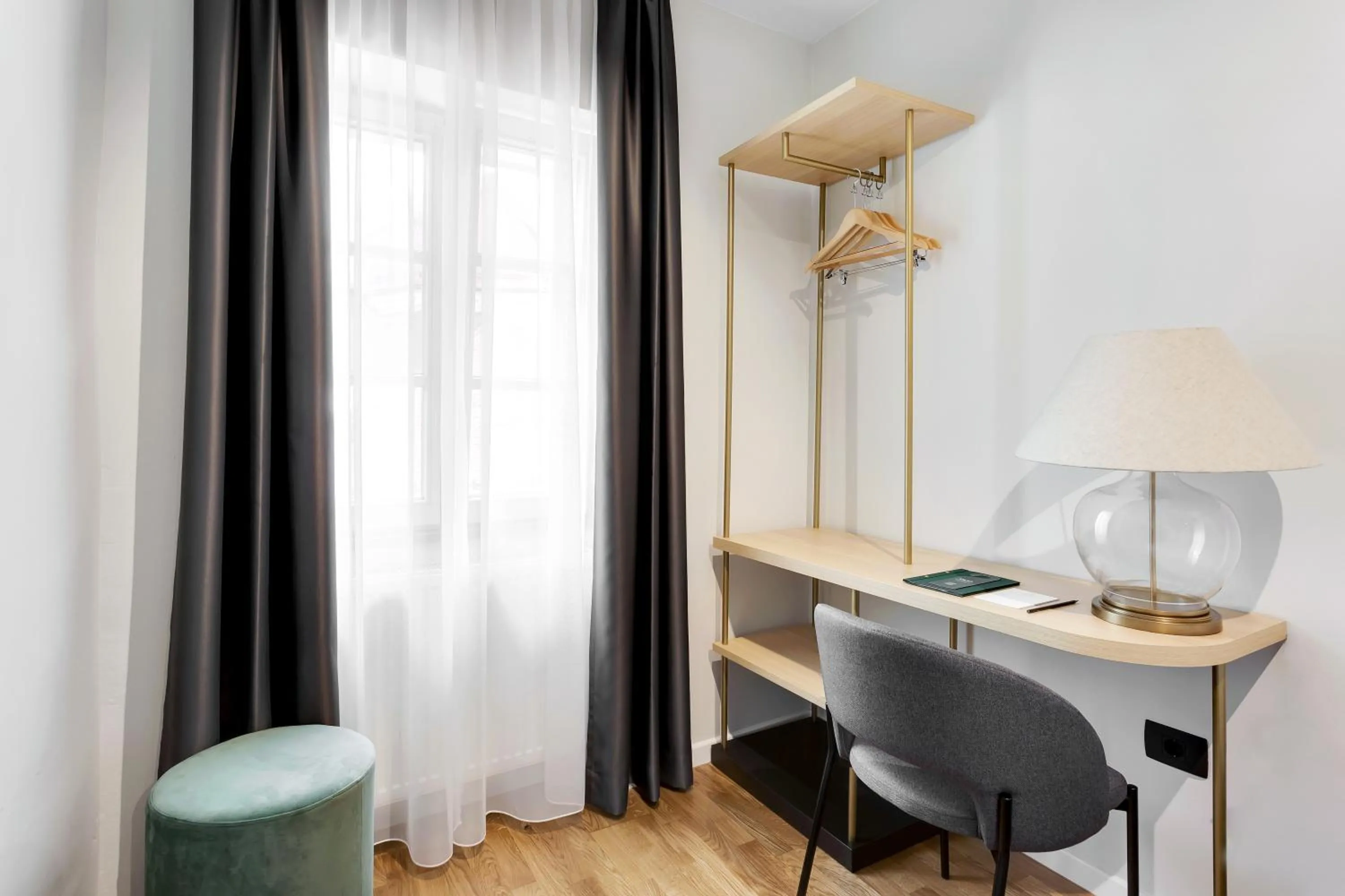 hair dresser in Adora Hotel