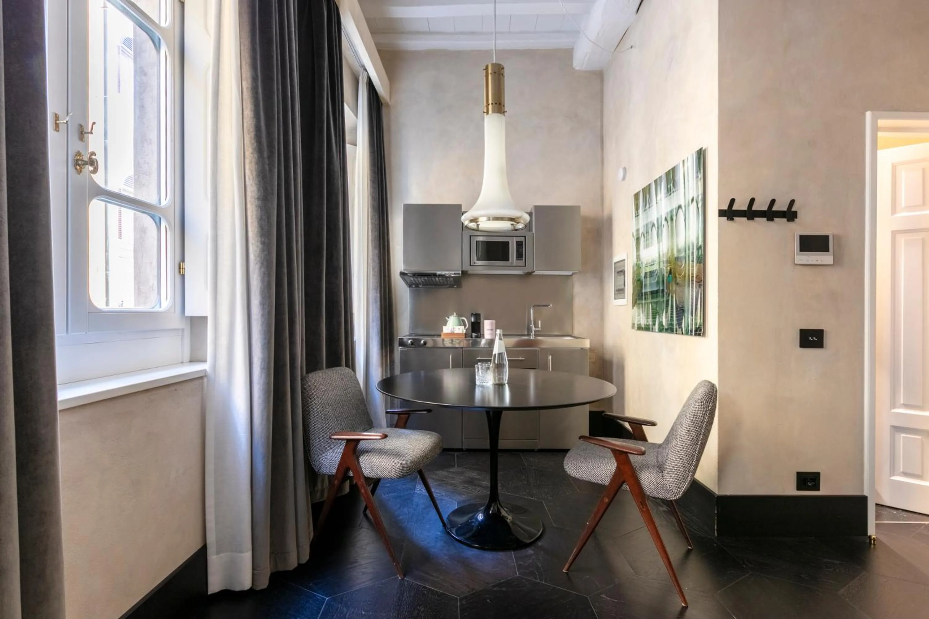 Dining area in Numa Florence Palazzo Moro