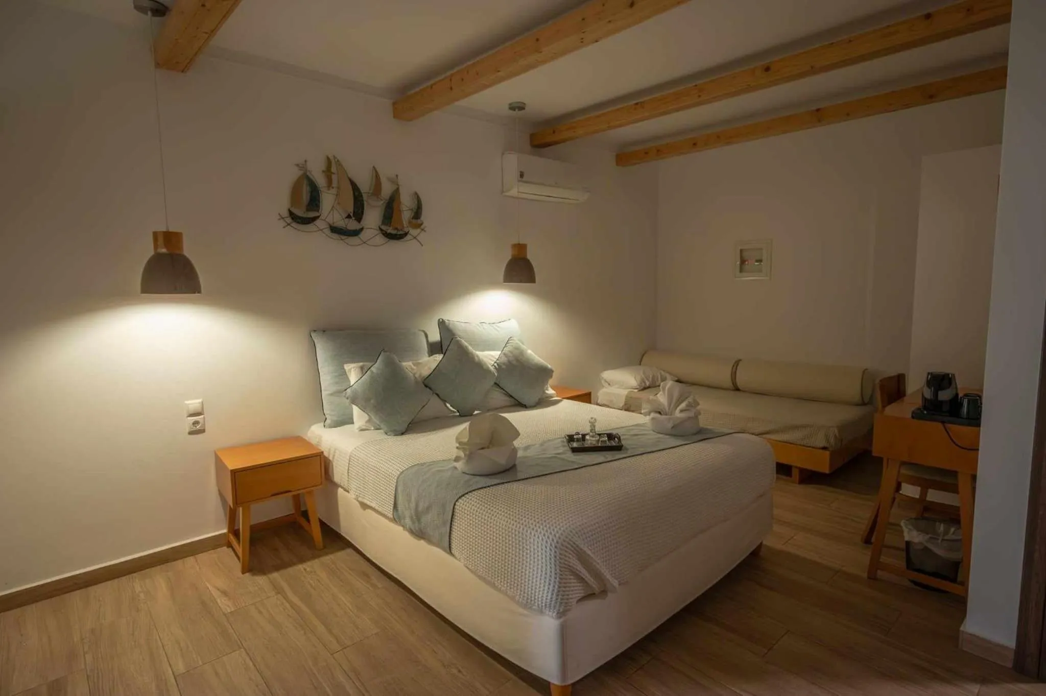 Bed in Karidis Hotel