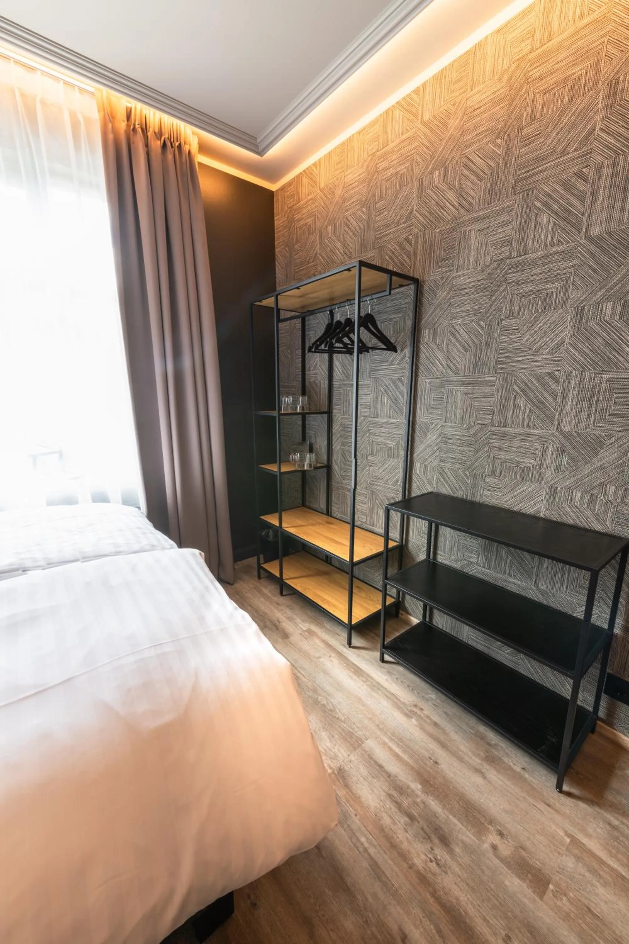 Bedroom, Bed in Centrum Hotel