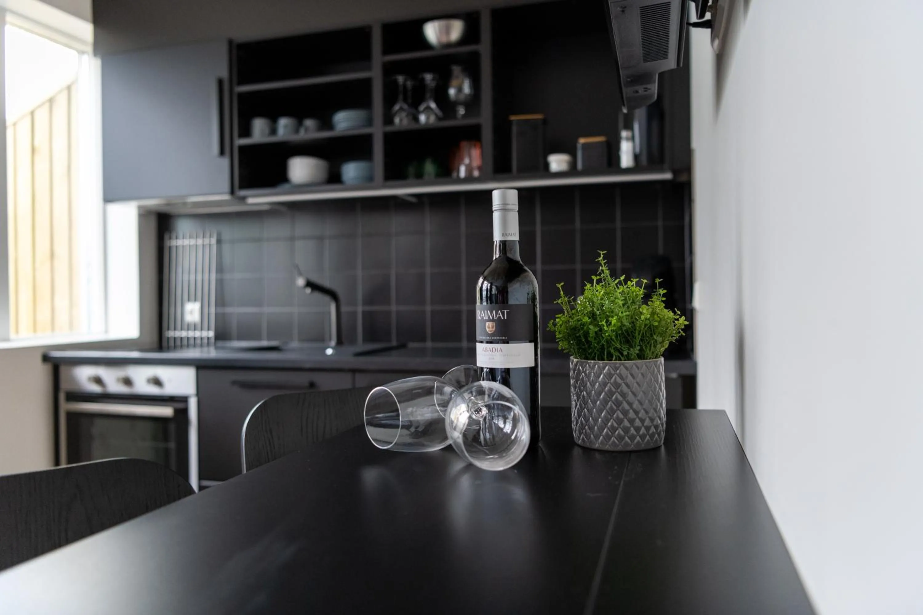 Kitchen or kitchenette in Centrum Hotel