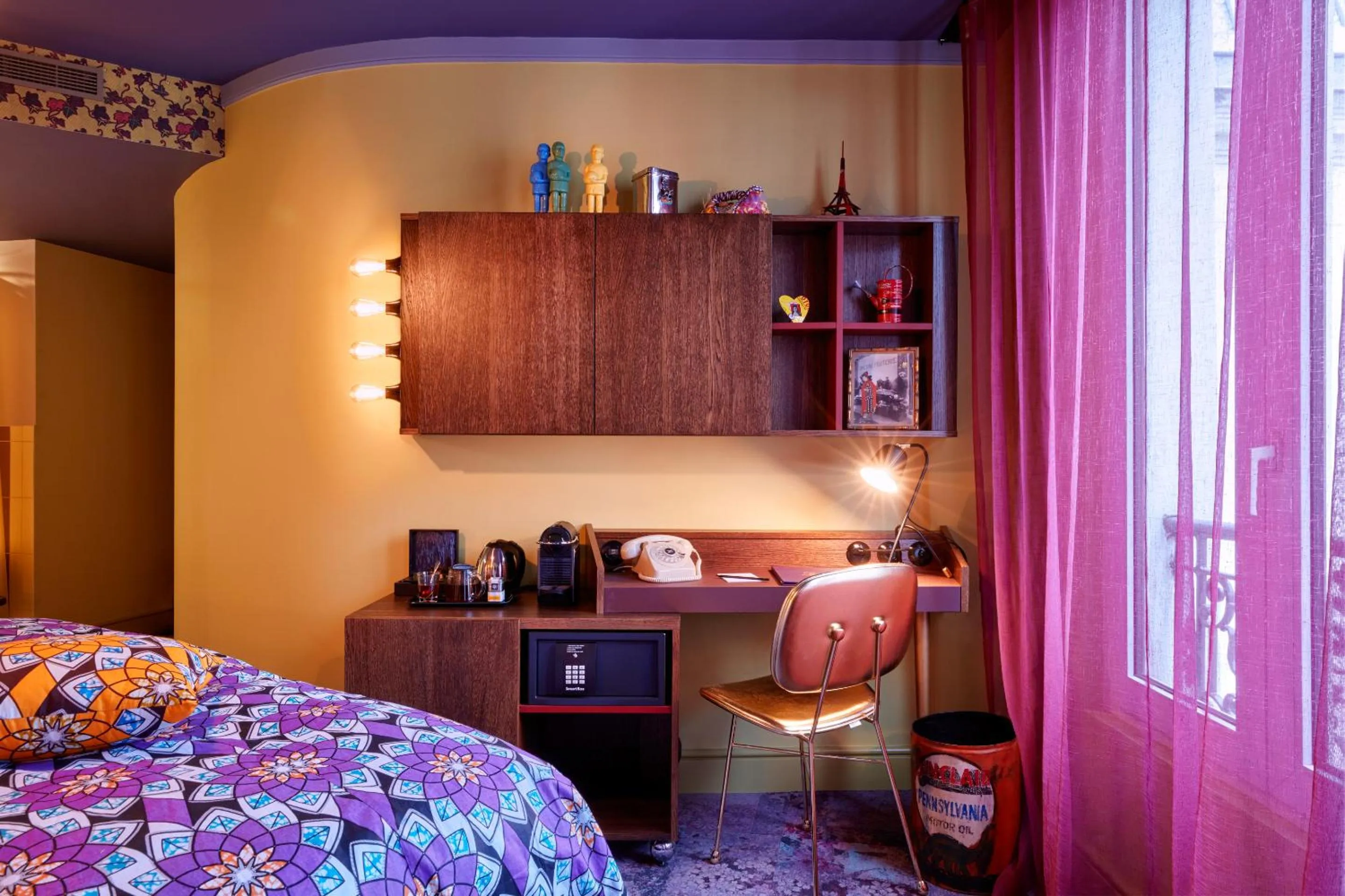 Coffee/tea facilities, Bed in 25hours Hotel Terminus Nord