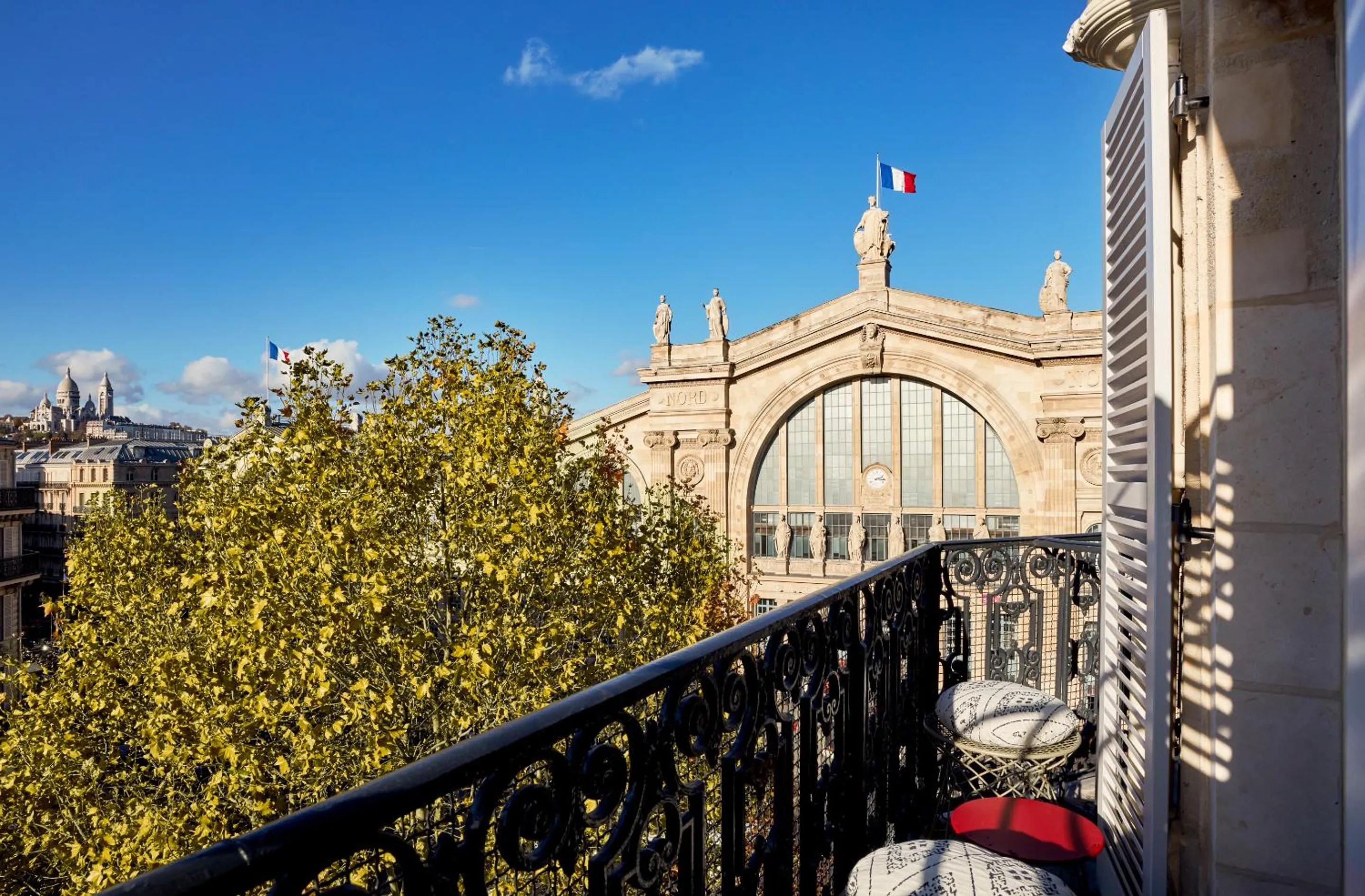 Facade/entrance in 25hours Hotel Terminus Nord