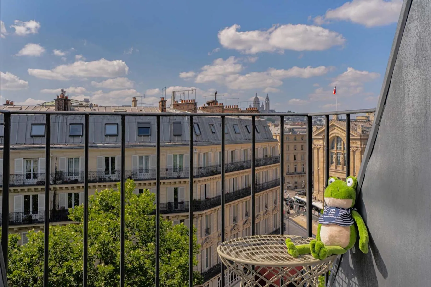 Balcony/Terrace in 25hours Hotel Terminus Nord