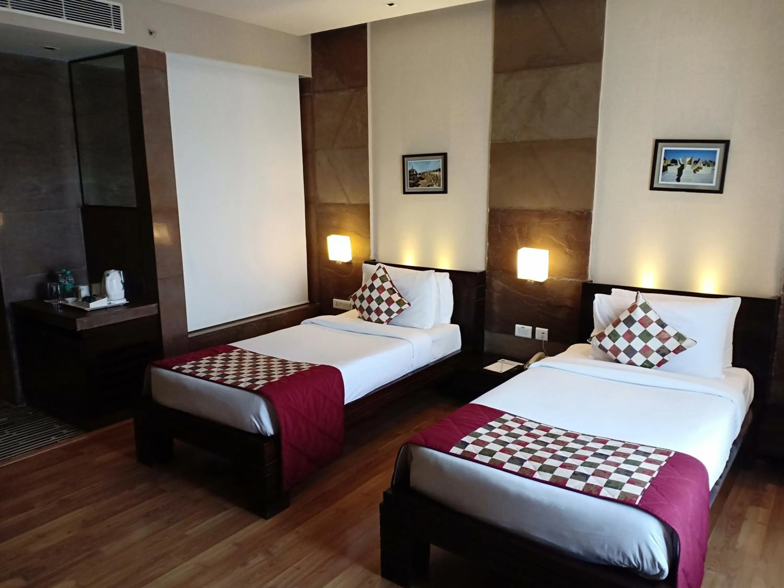 Photo of the whole room, Bed in Ramada Ajmer