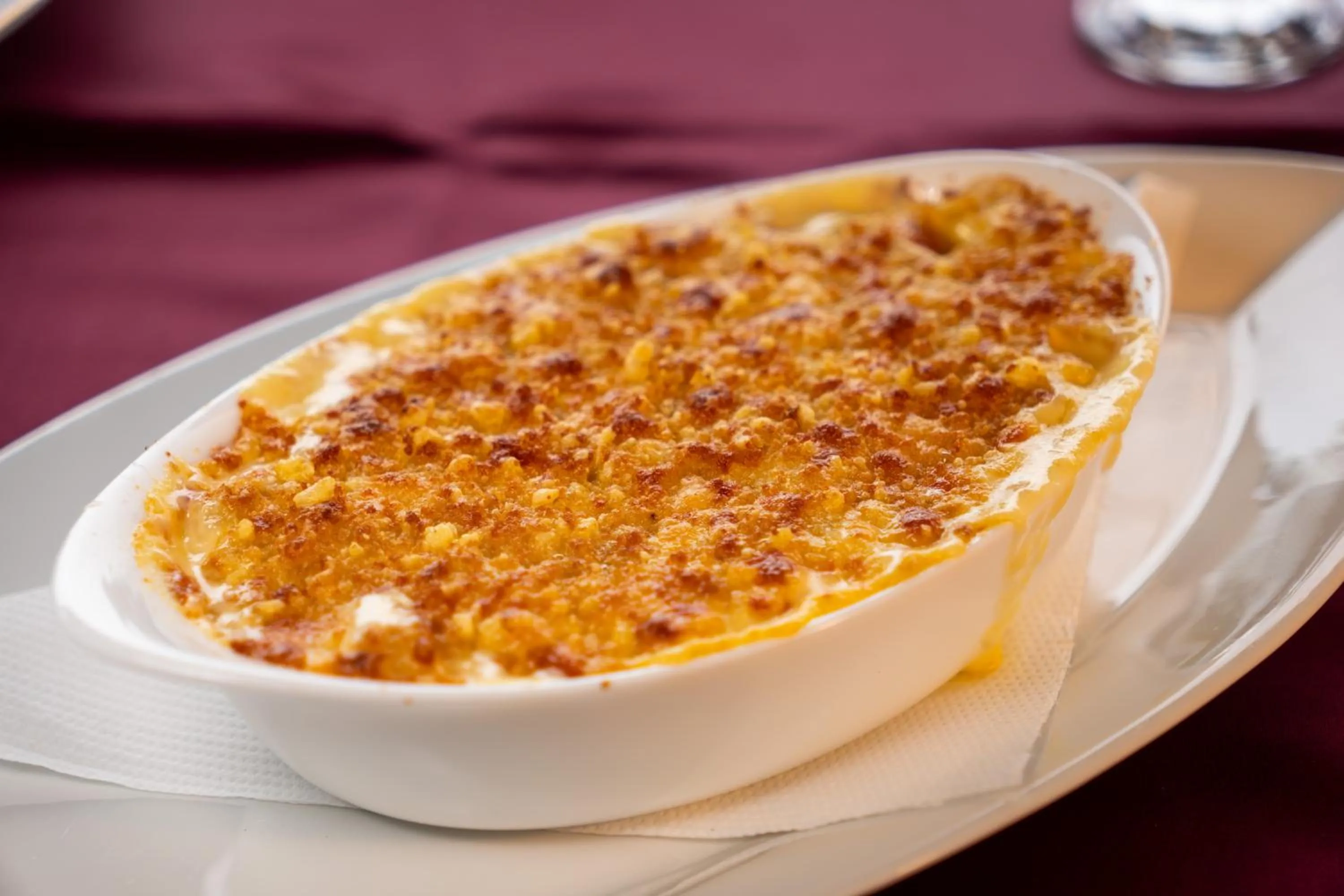 Food and drinks in Delta Resort Treetop by Eight Continents