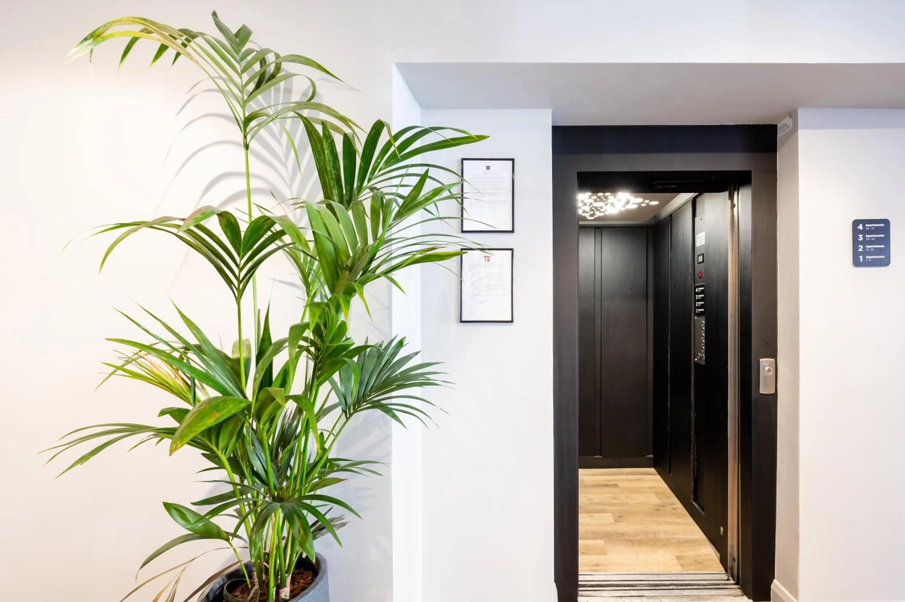 elevator in Staycity Aparthotels Dublin Augustine