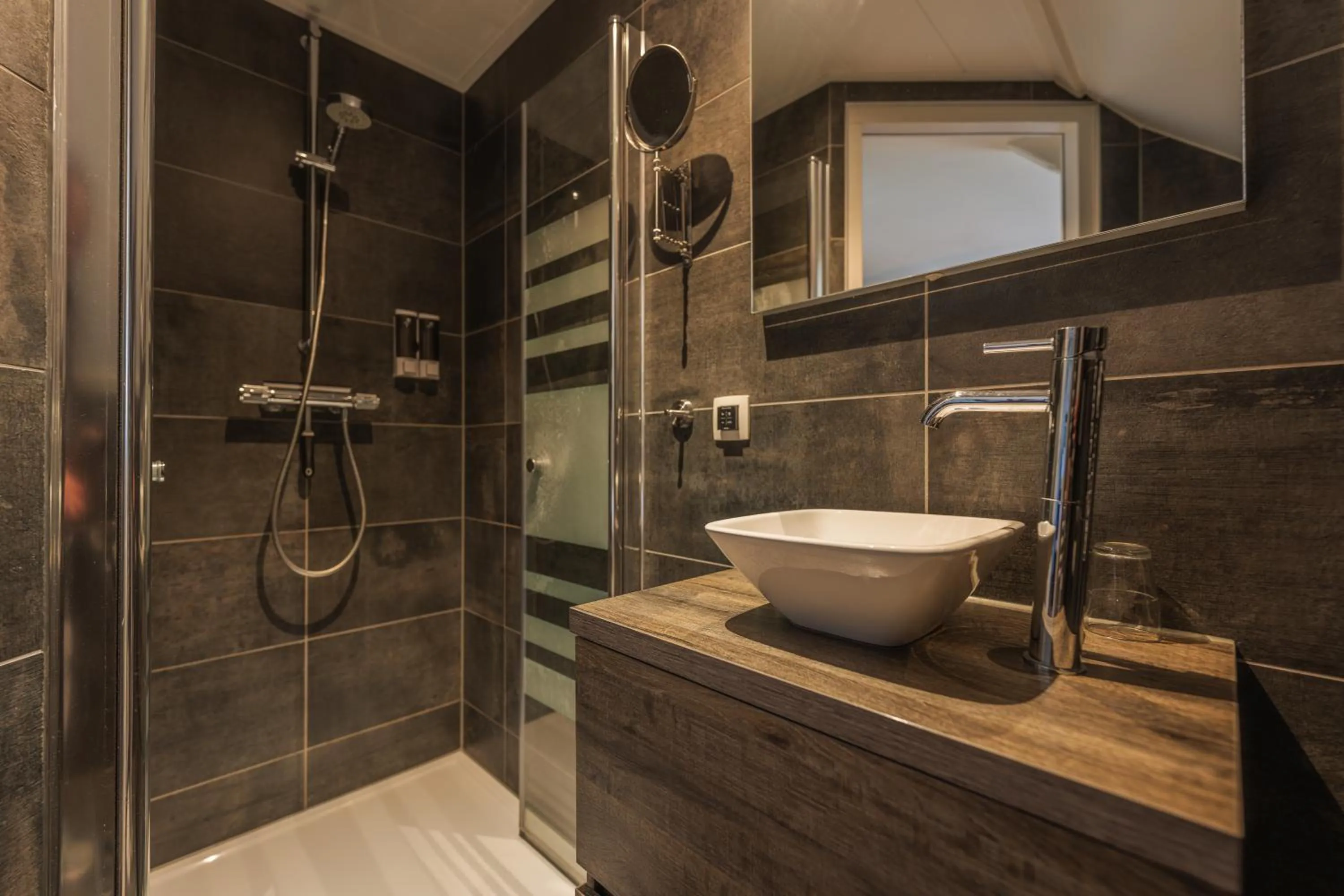 Bathroom in B&B Dennenbos