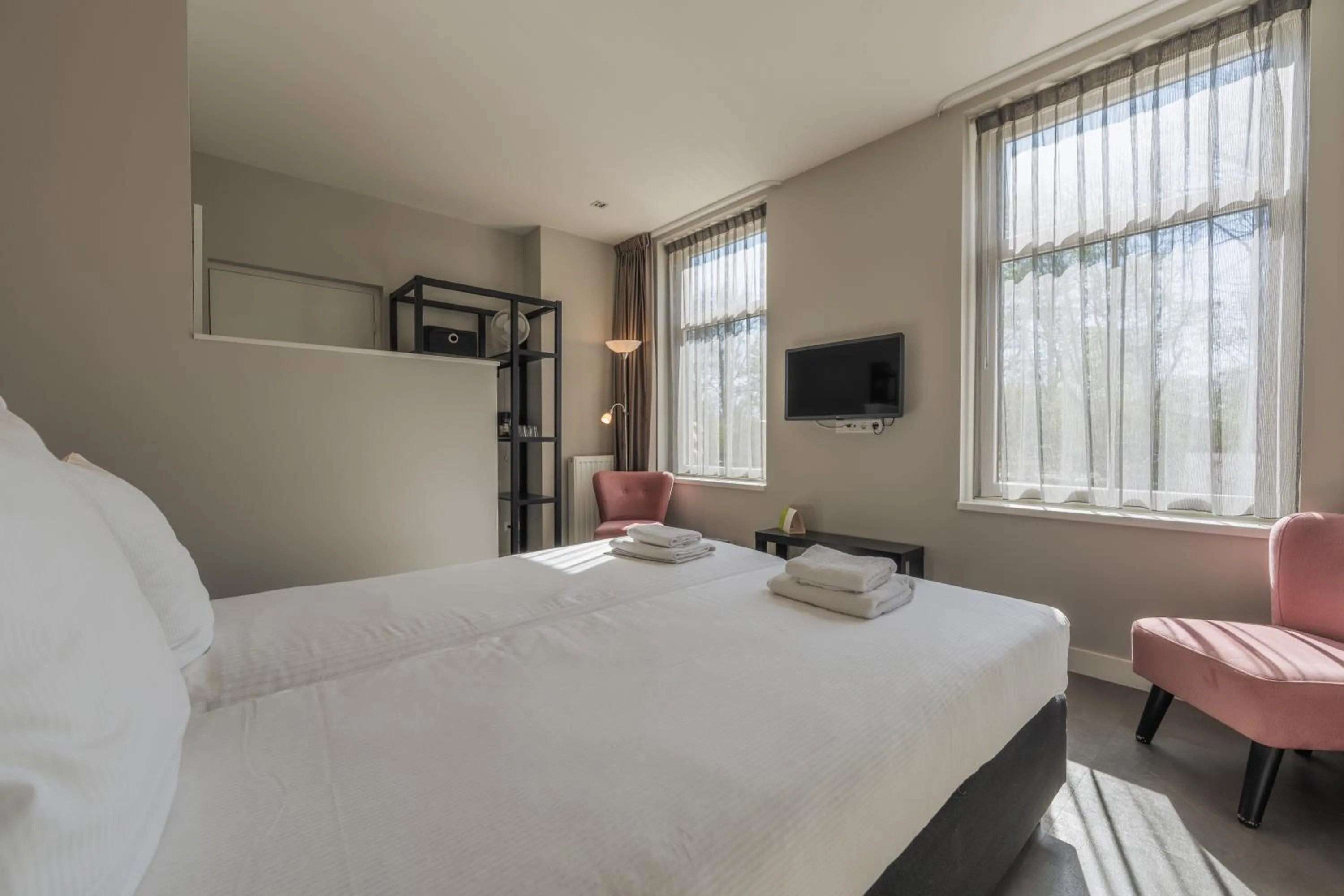 Bedroom, Bed in B&B Dennenbos