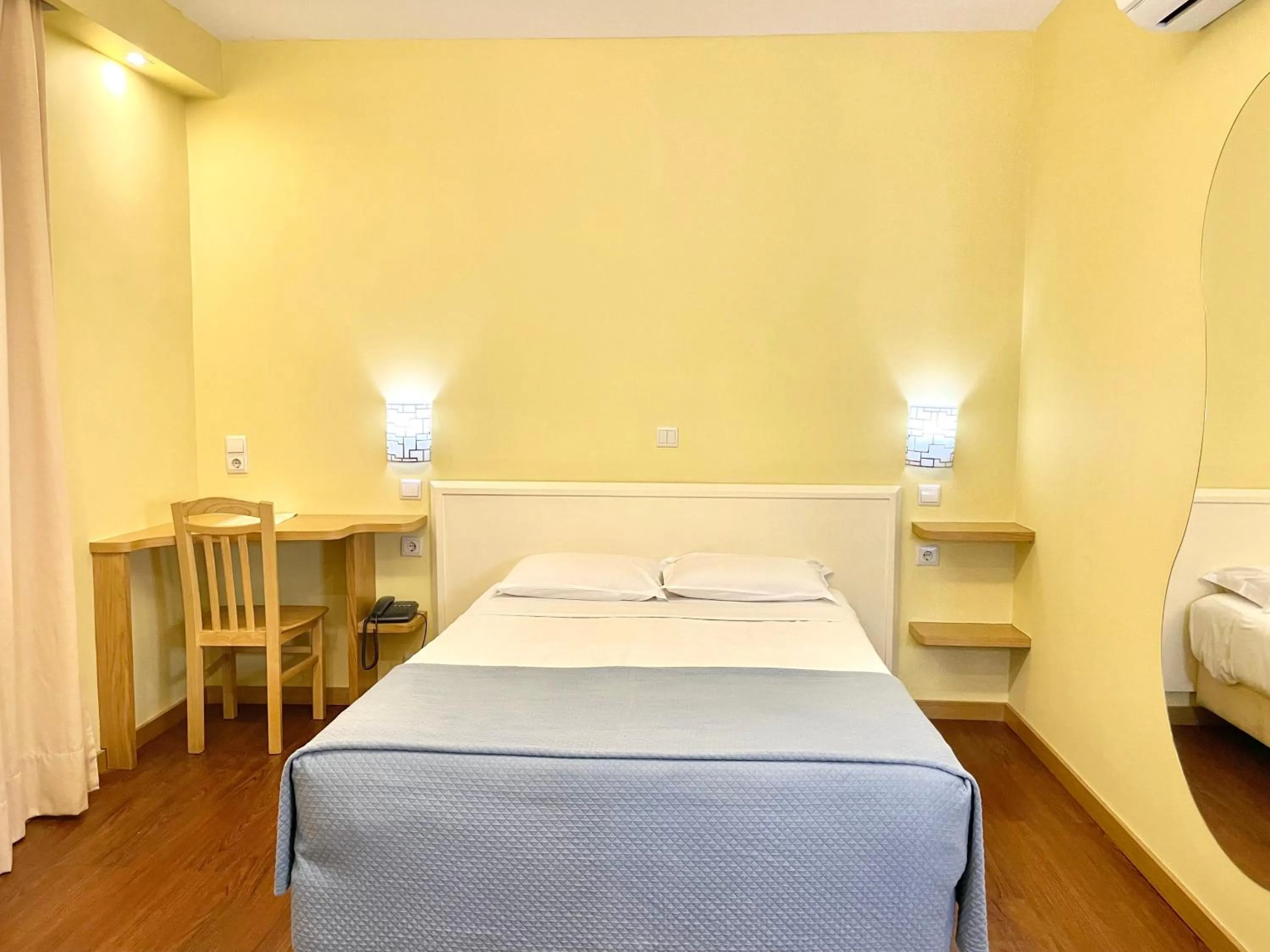 Bed in Hotel Universal