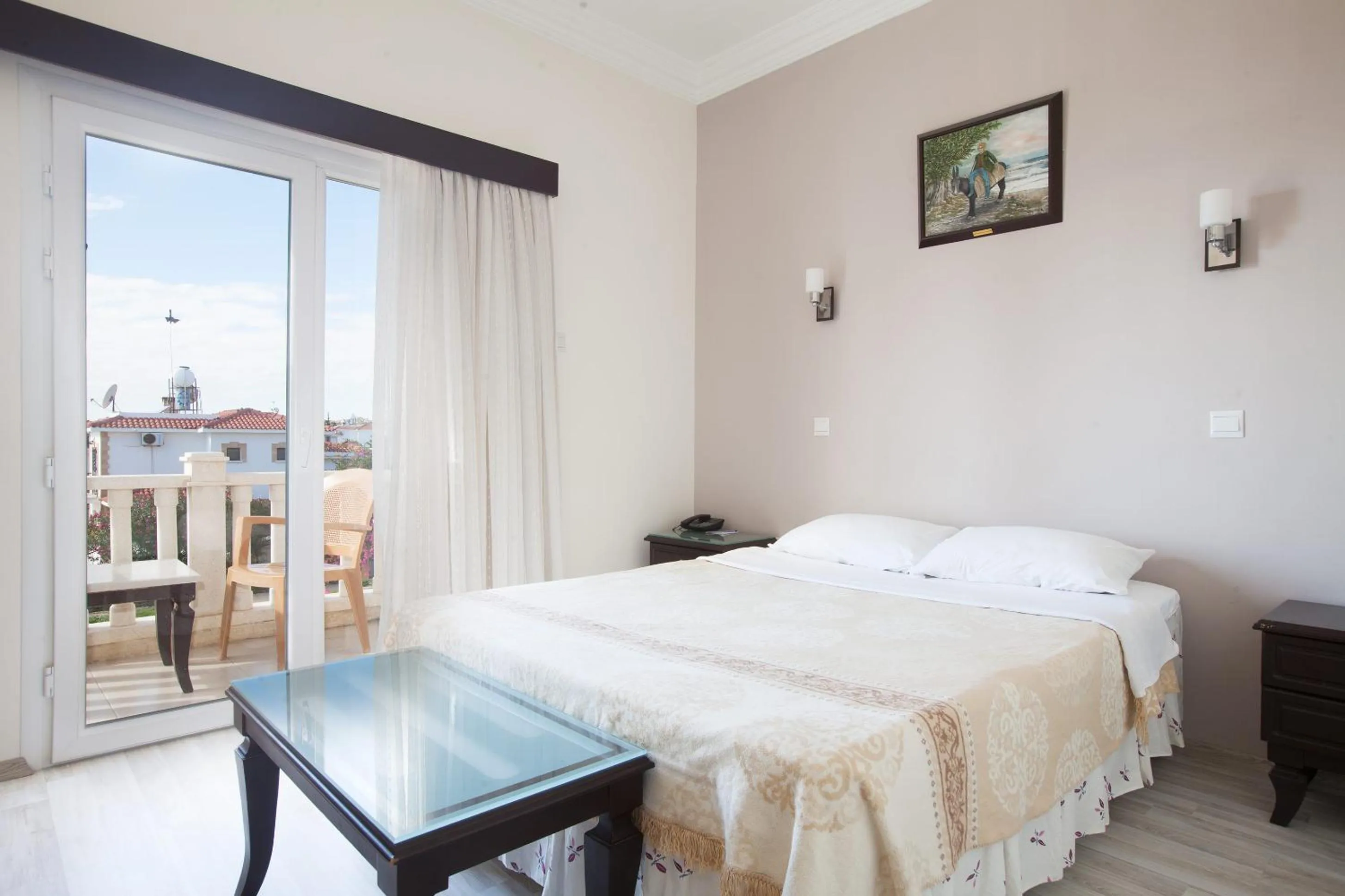 Balcony/Terrace, Bed in Exotic Hotel & SPA