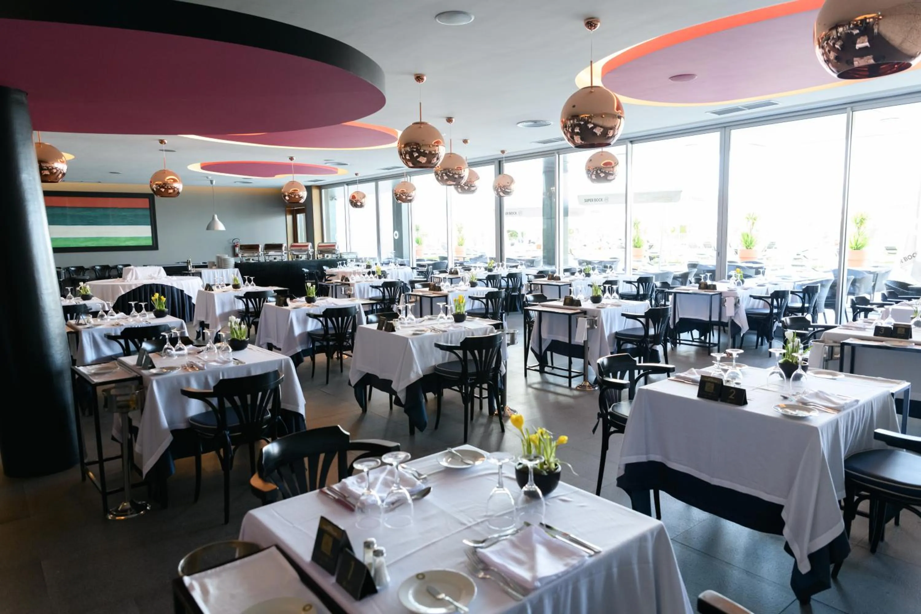 Restaurant/places to eat in Hotel Casino Chaves