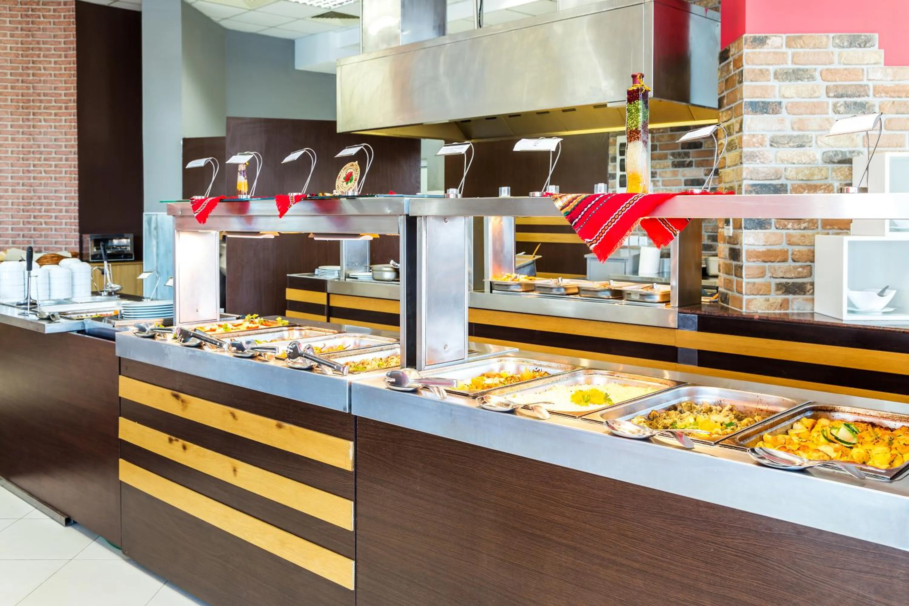 Lunch in Blue Pearl Hotel - All Inclusive Plus