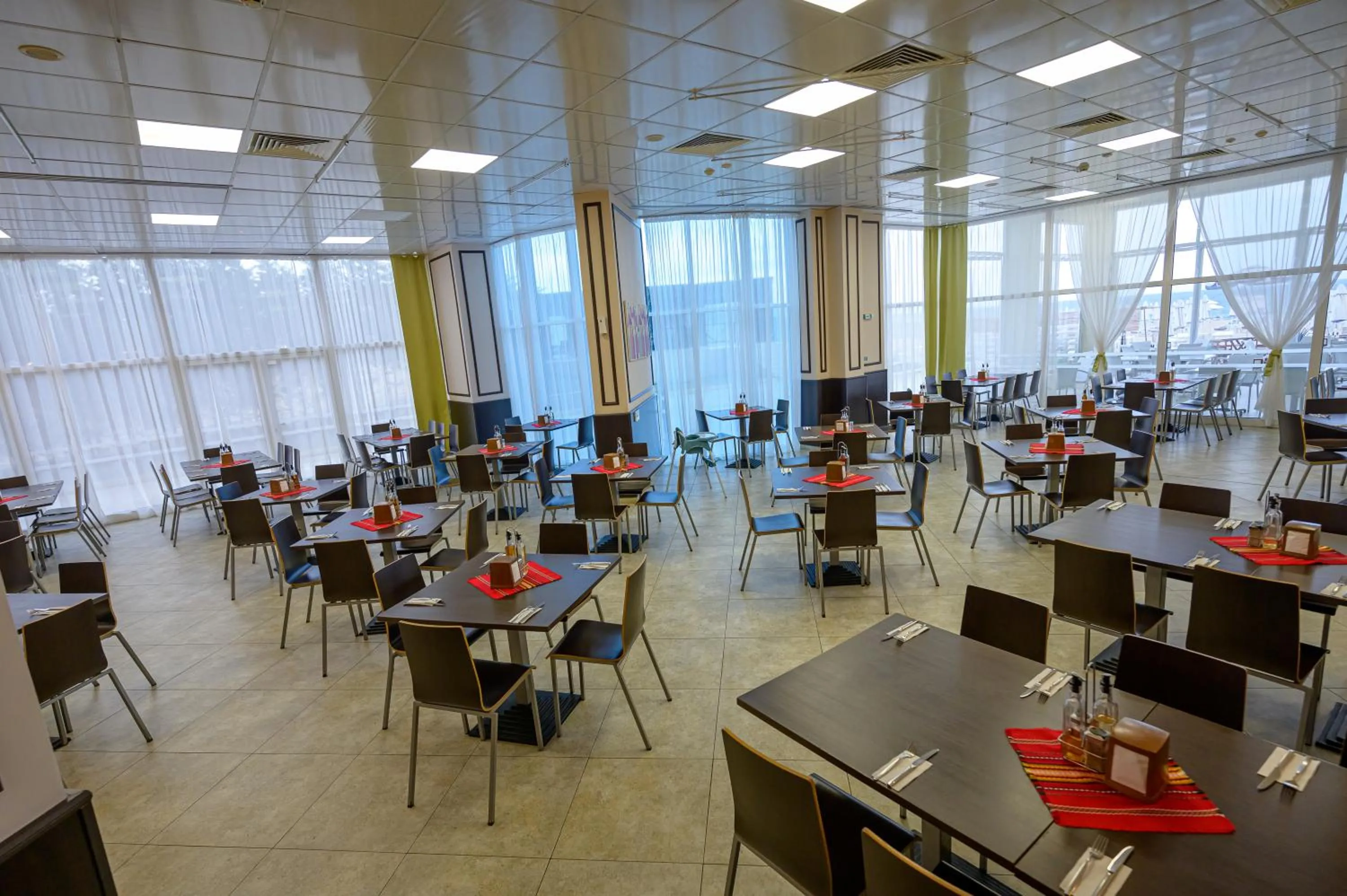 Restaurant/places to eat in Blue Pearl Hotel - All Inclusive Plus