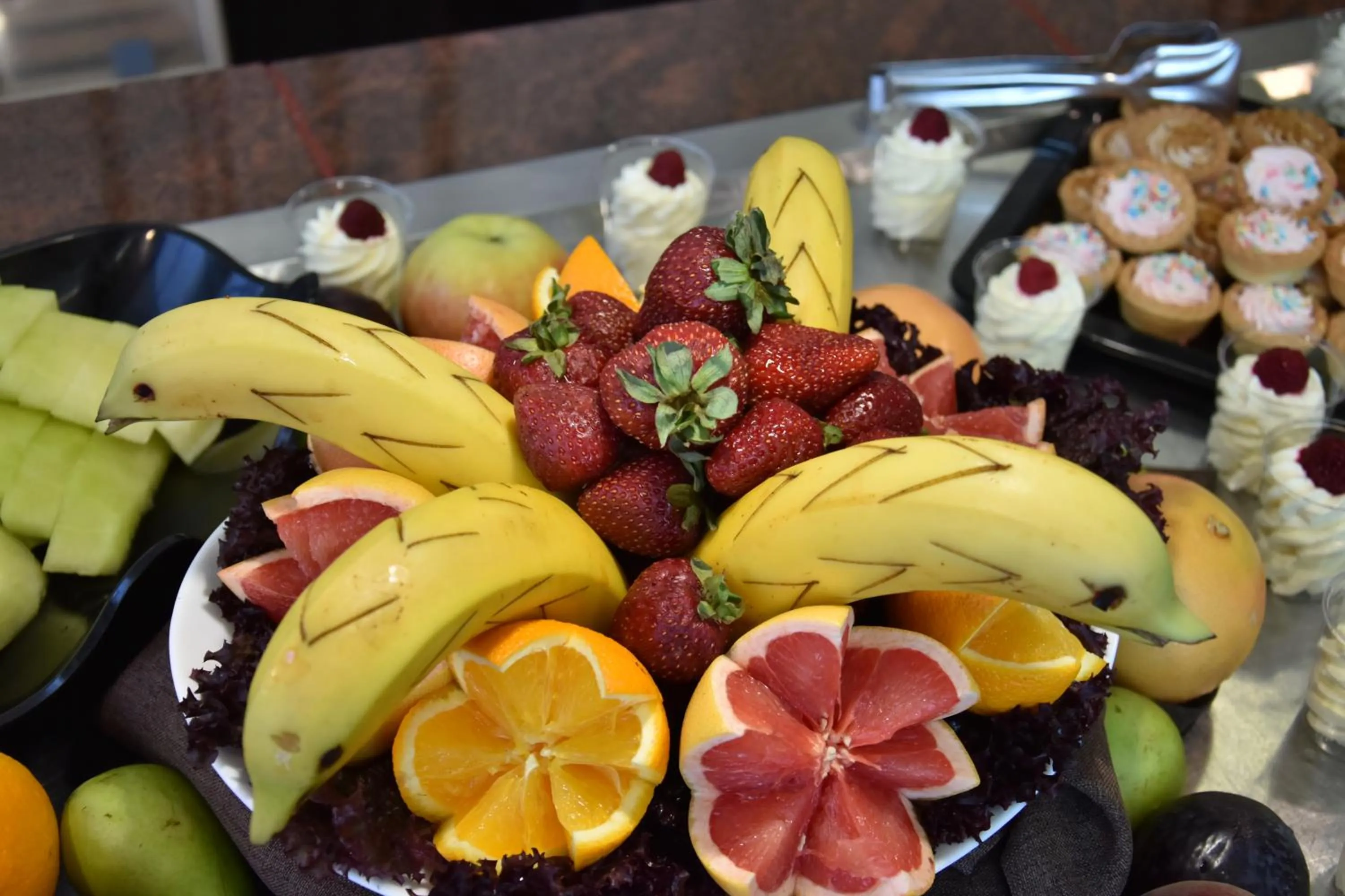 Food in Blue Pearl Hotel - All Inclusive Plus