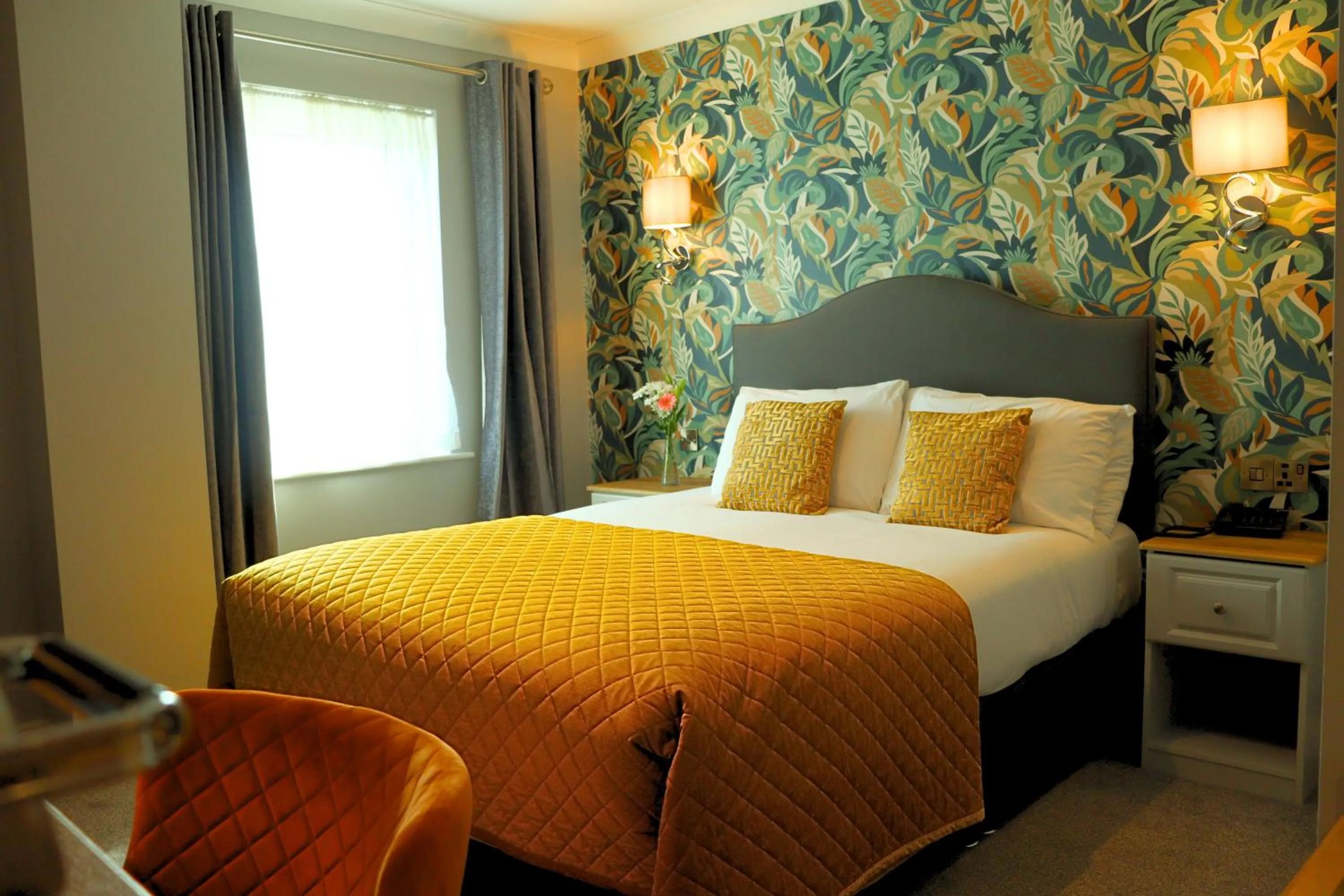 Bed in Ardboyne Hotel