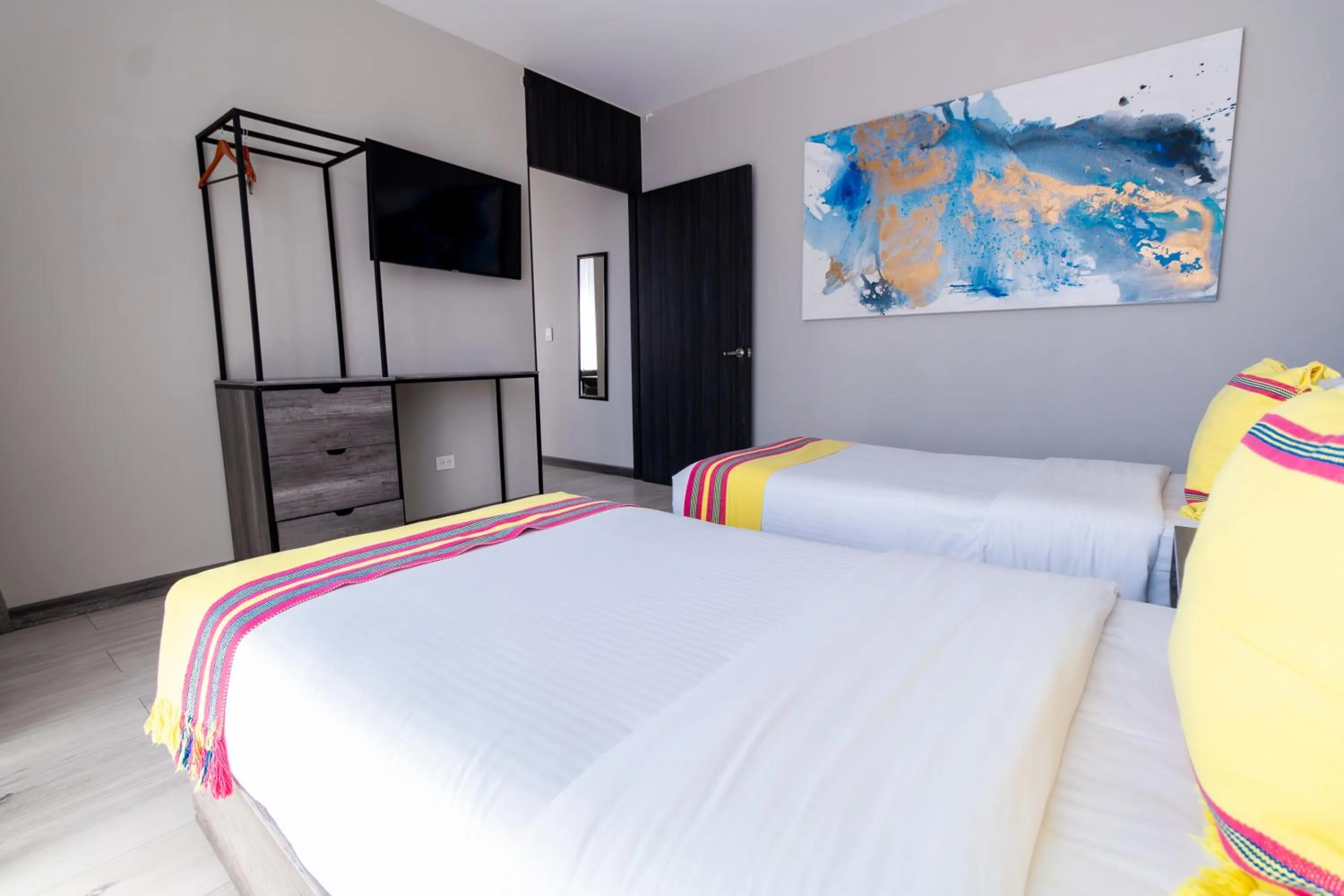Photo of the whole room, Bed in Arkana Puebla by Grupo Amber
